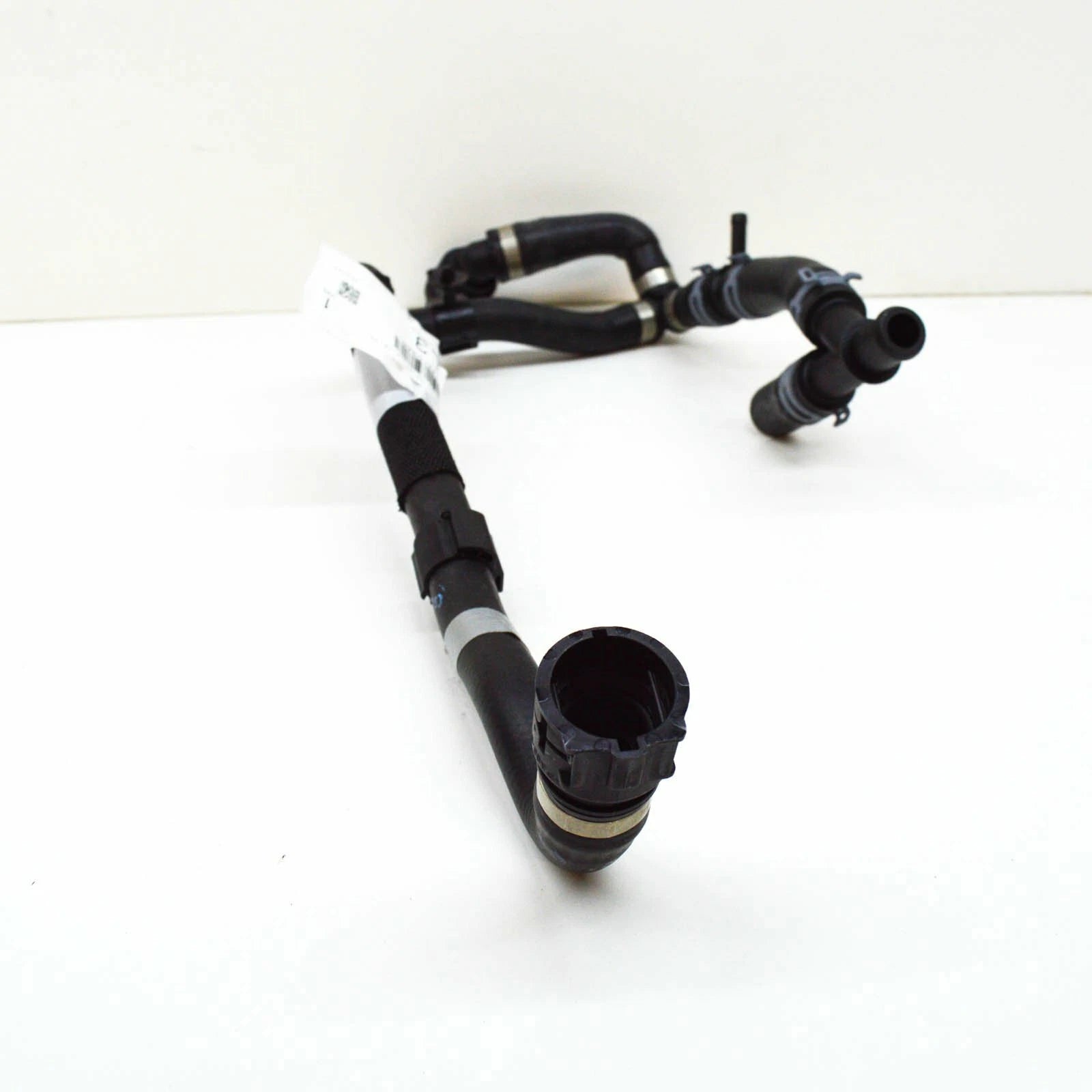 NEW AUDI Q7 4M FRONT LEFT WATER COOLANT HOSE 4M0122109AN ORIGINAL