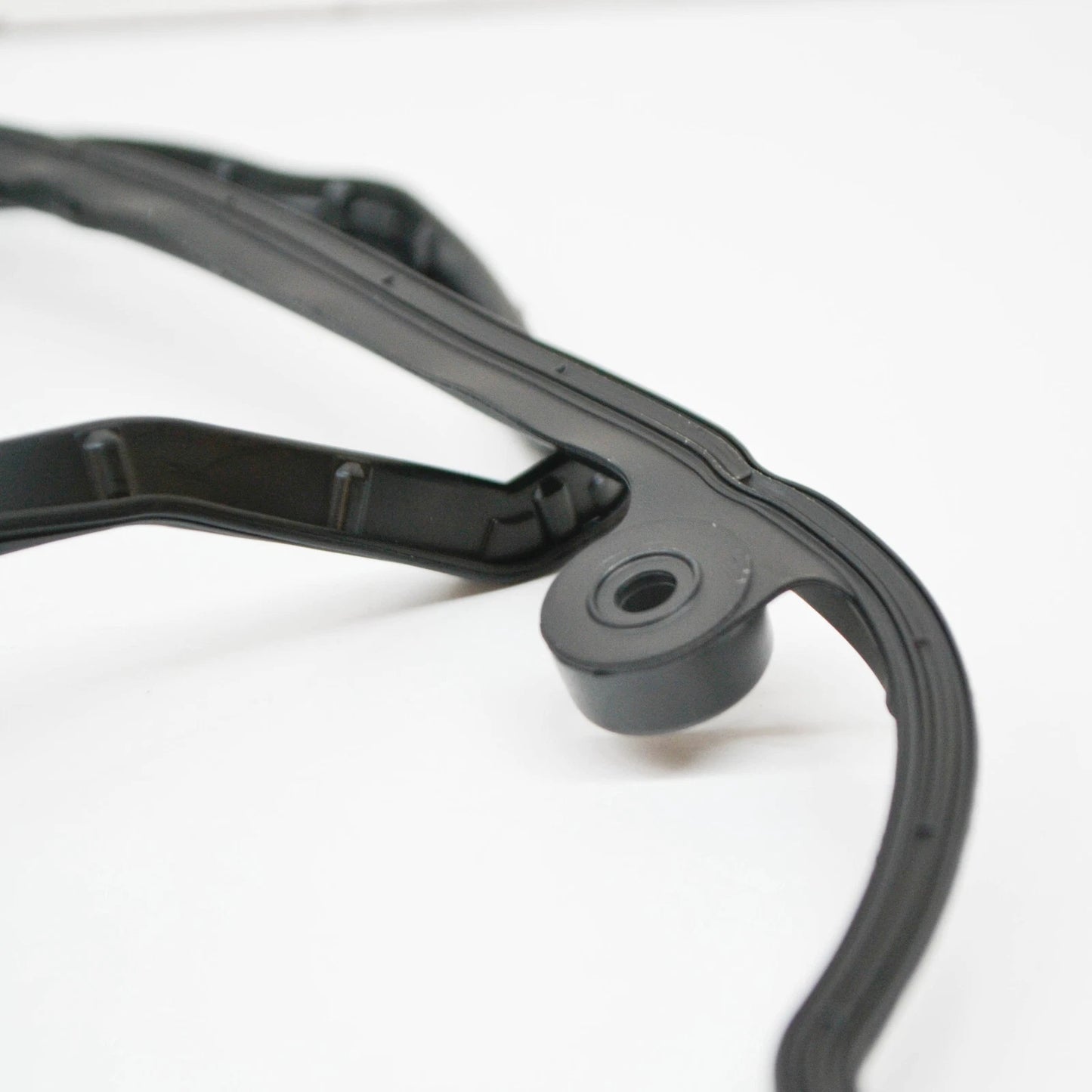 NEW MERCEDES-BENZ C W205 CYLINDER HEAD COVER GASKET A646016072164