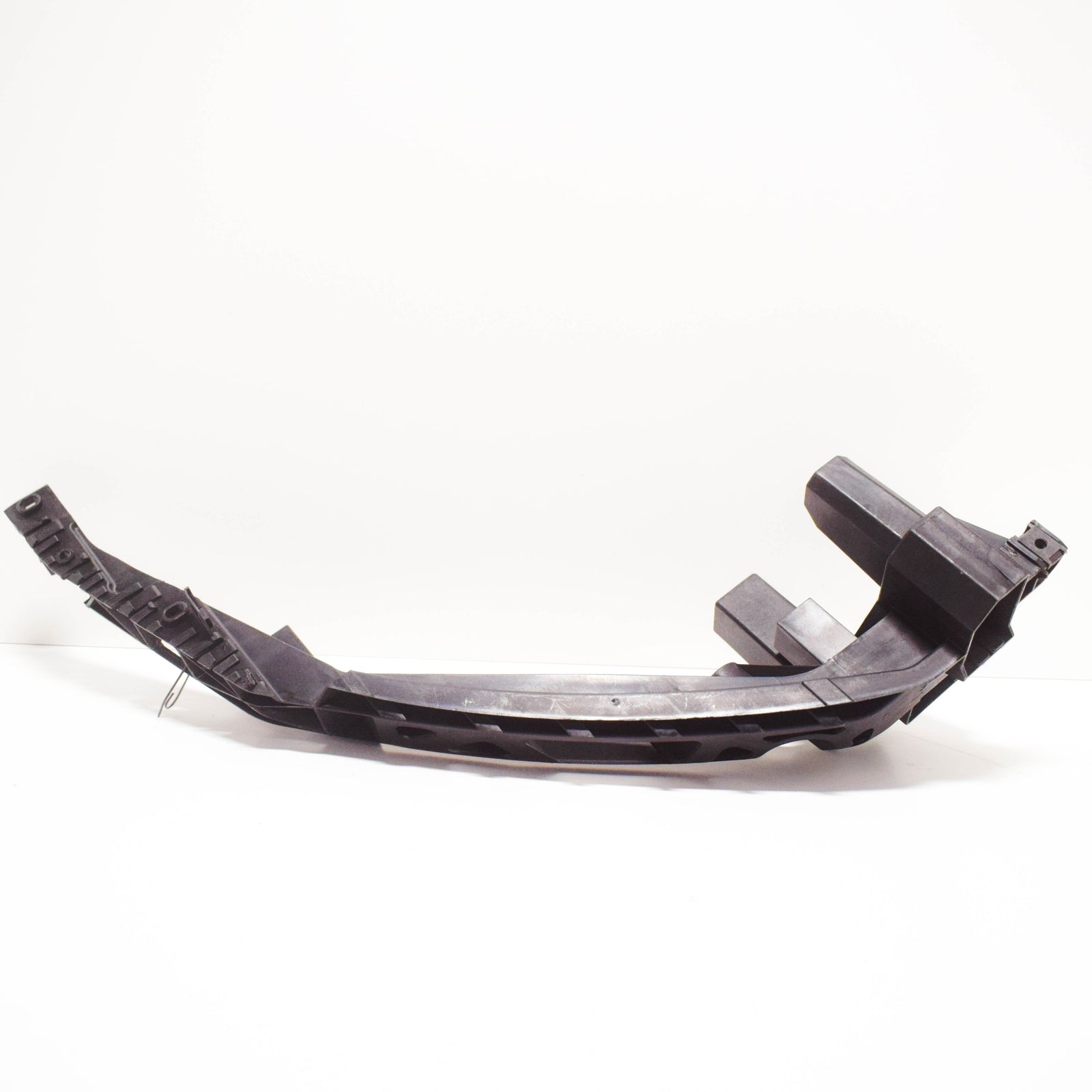 new audi q3 8u front right headlight bracket 8u0805608a 2015 original