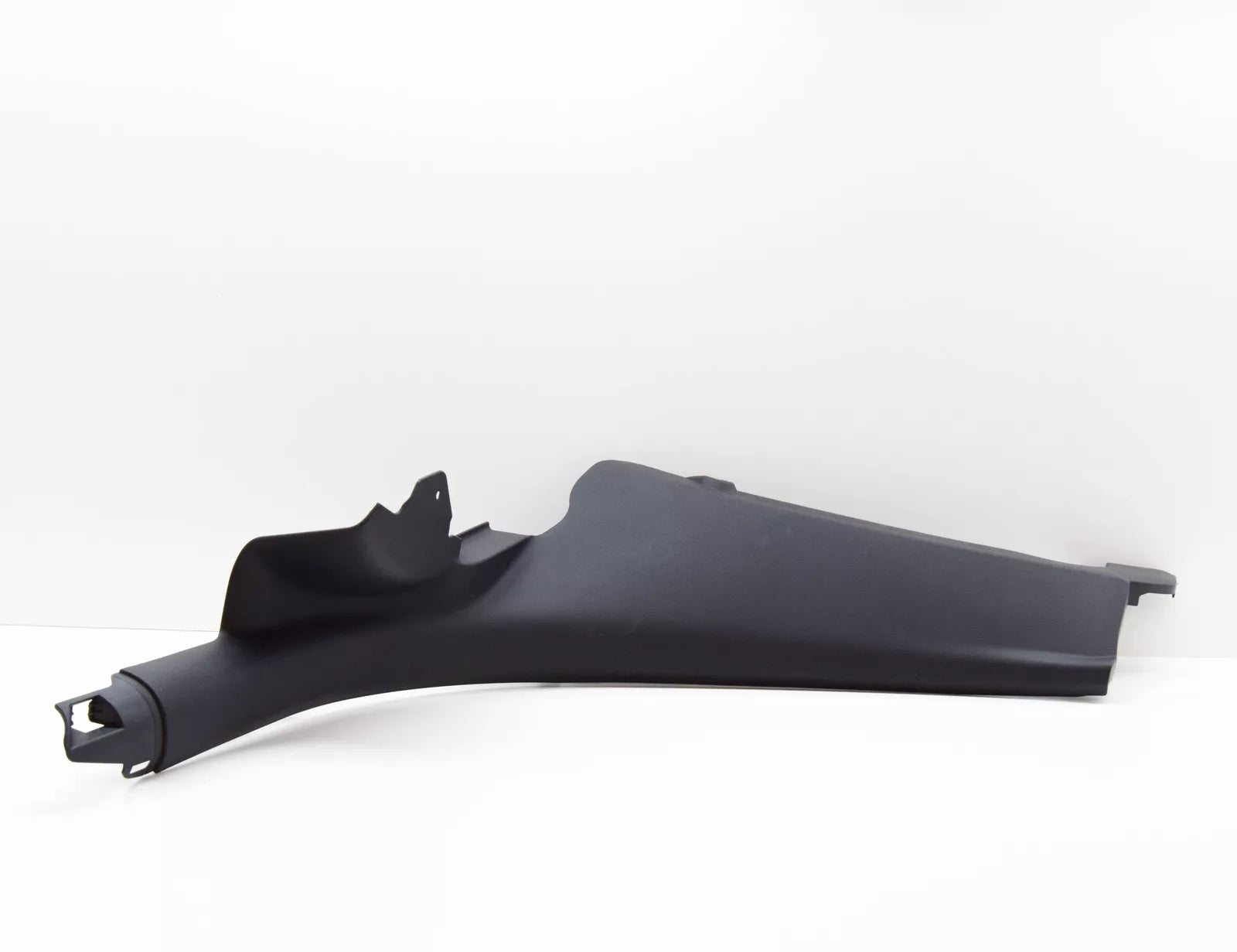 NEW AUDI A3 8V REAR LEFT WHEEL HOUSING TRIM 8V4867767B4PK ORIGINAL