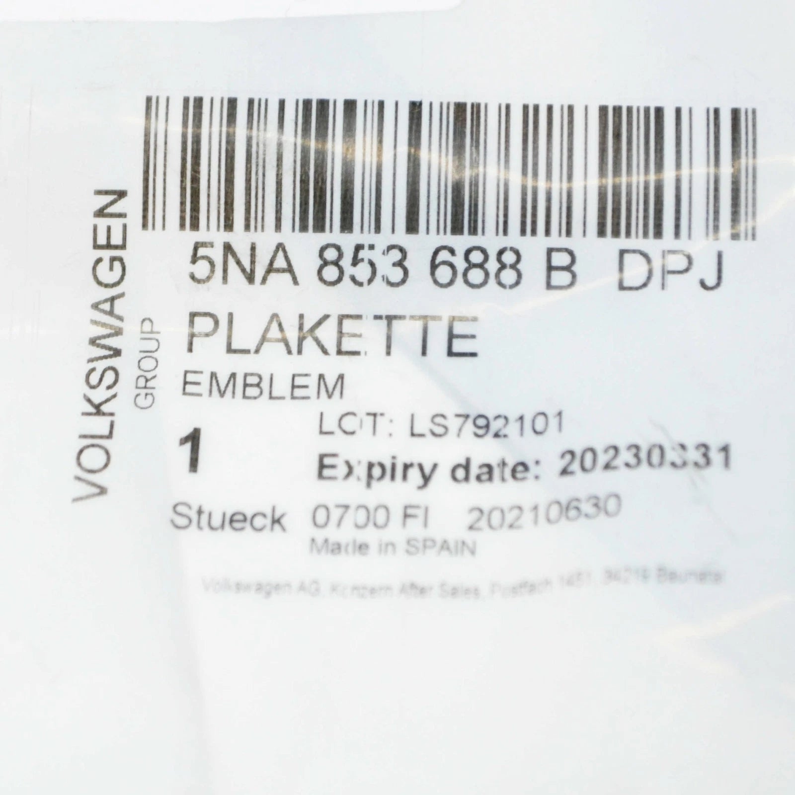 NEW VW TIGUAN AD MK2 FRONT RIGHT FENDER BADGE 'R-LINE' 5NA853688BDPJ