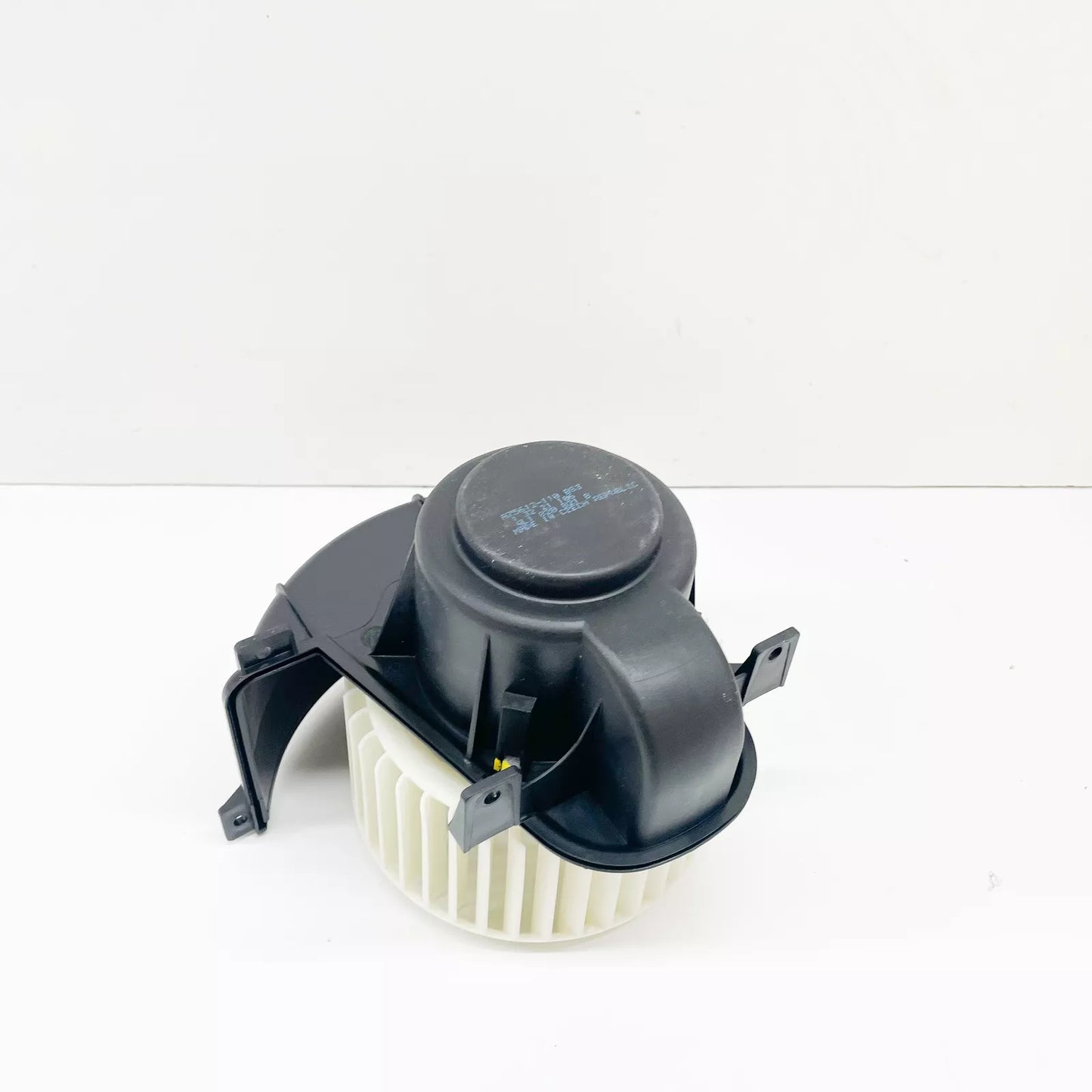 NEW AUDI Q7 4L HEATER BLOWER MOTOR LHD 4L1820021B ORIGINAL