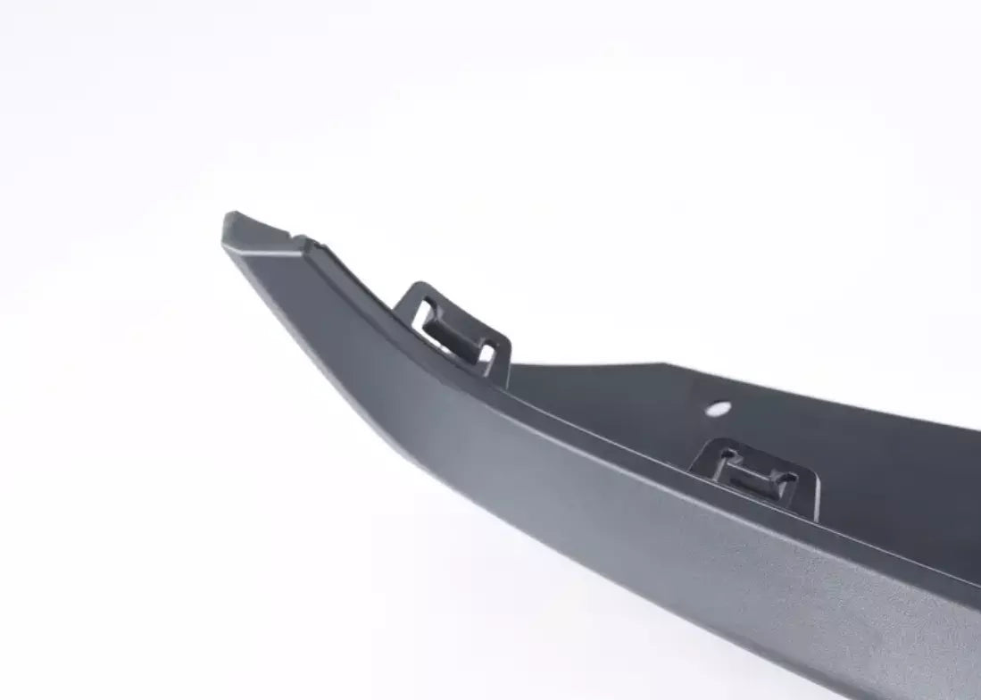 NEW BMW I3 I01 FRONT BUMPER LOWER TRIM COVER 51117296817 7296817 ORIGINAL