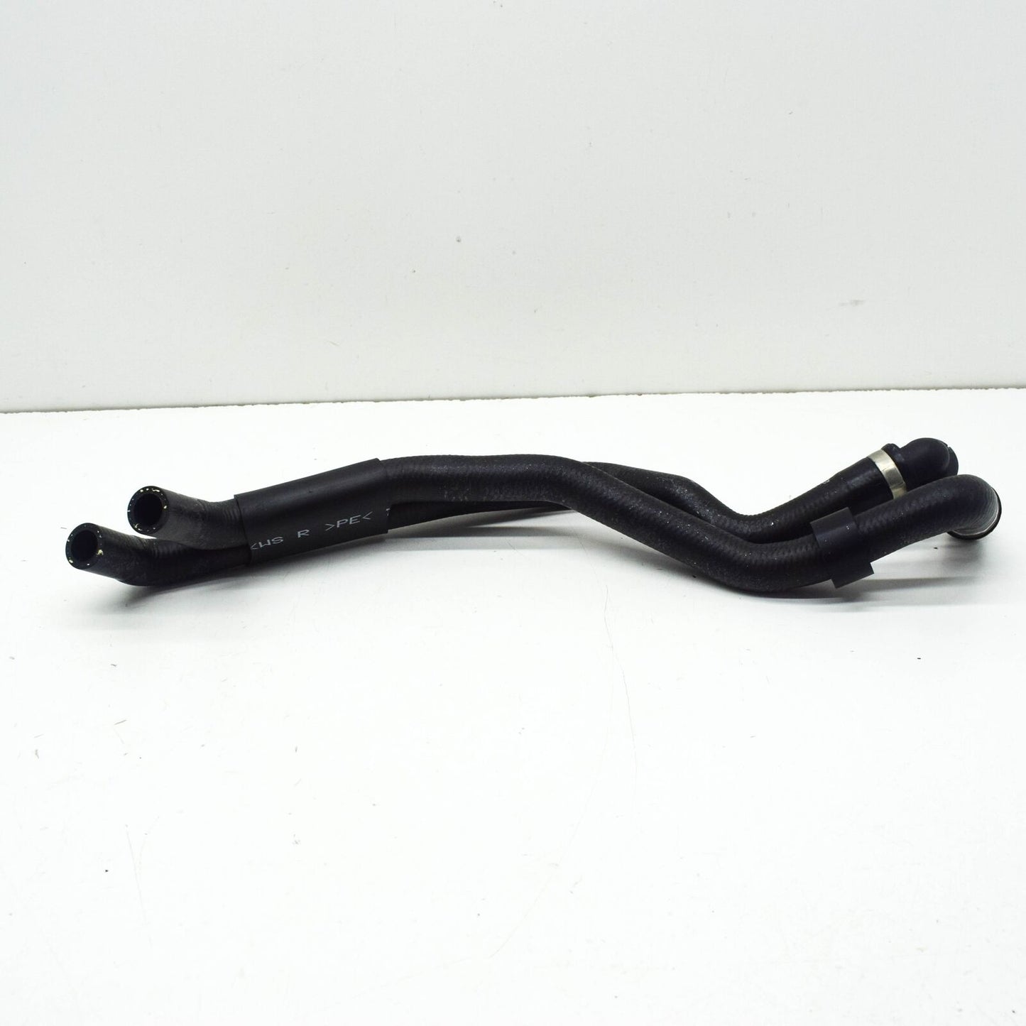 NEW AUDI A4 B9 AVANT ENGINE COOLANT HOSE PIPE 8W0819350N ORIGINAL
