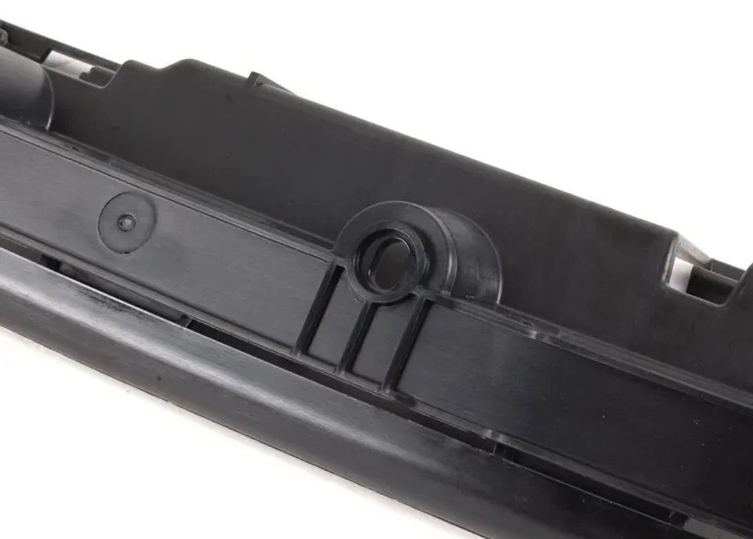 NEW BMW 3 E46 REAR BUMPER MOUNTING GUIDE BAR 51127065477 7065477 ORIGINAL