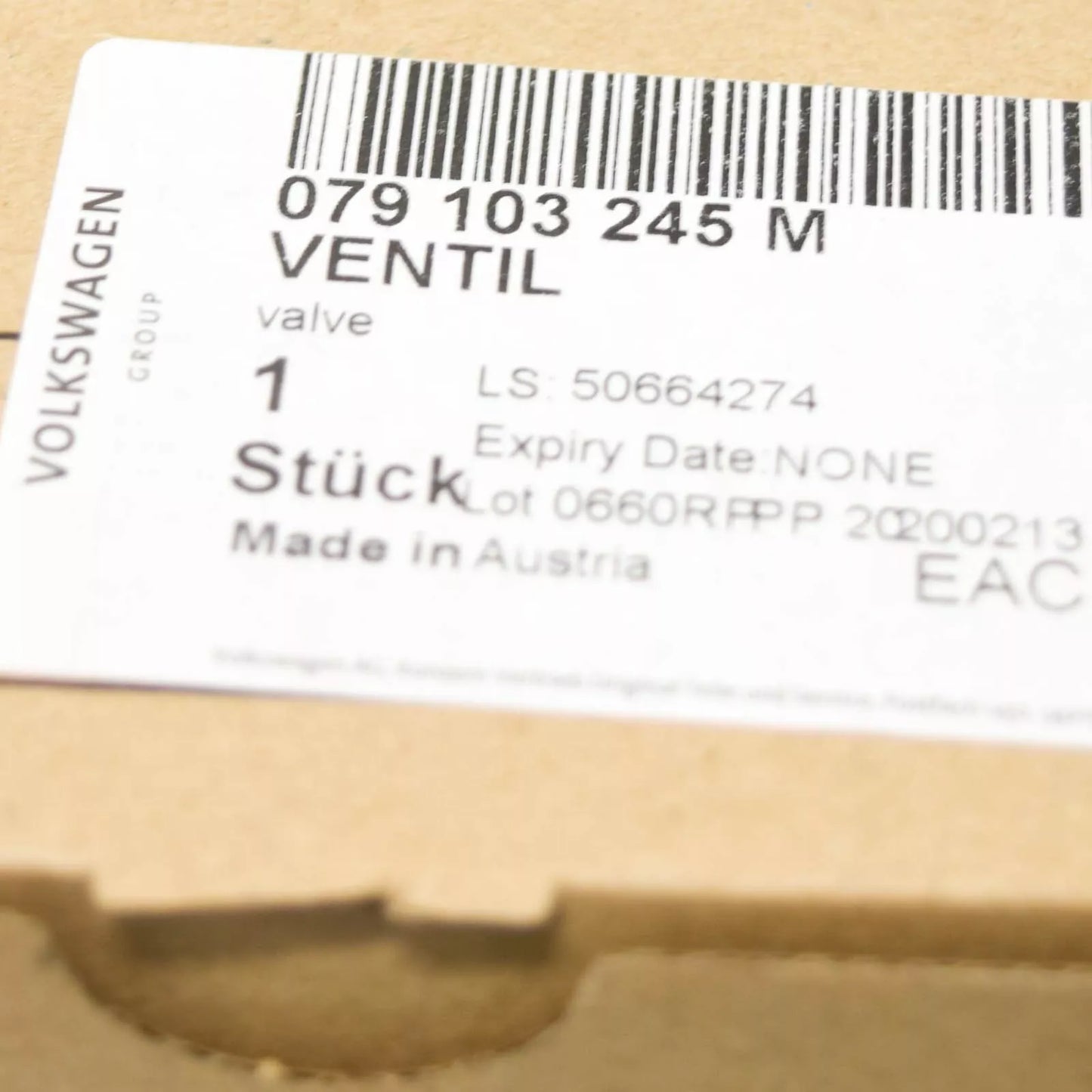 NEW AUDI A8 4H ENGINE BREATHER VALVE CRANKCASE 079103245M