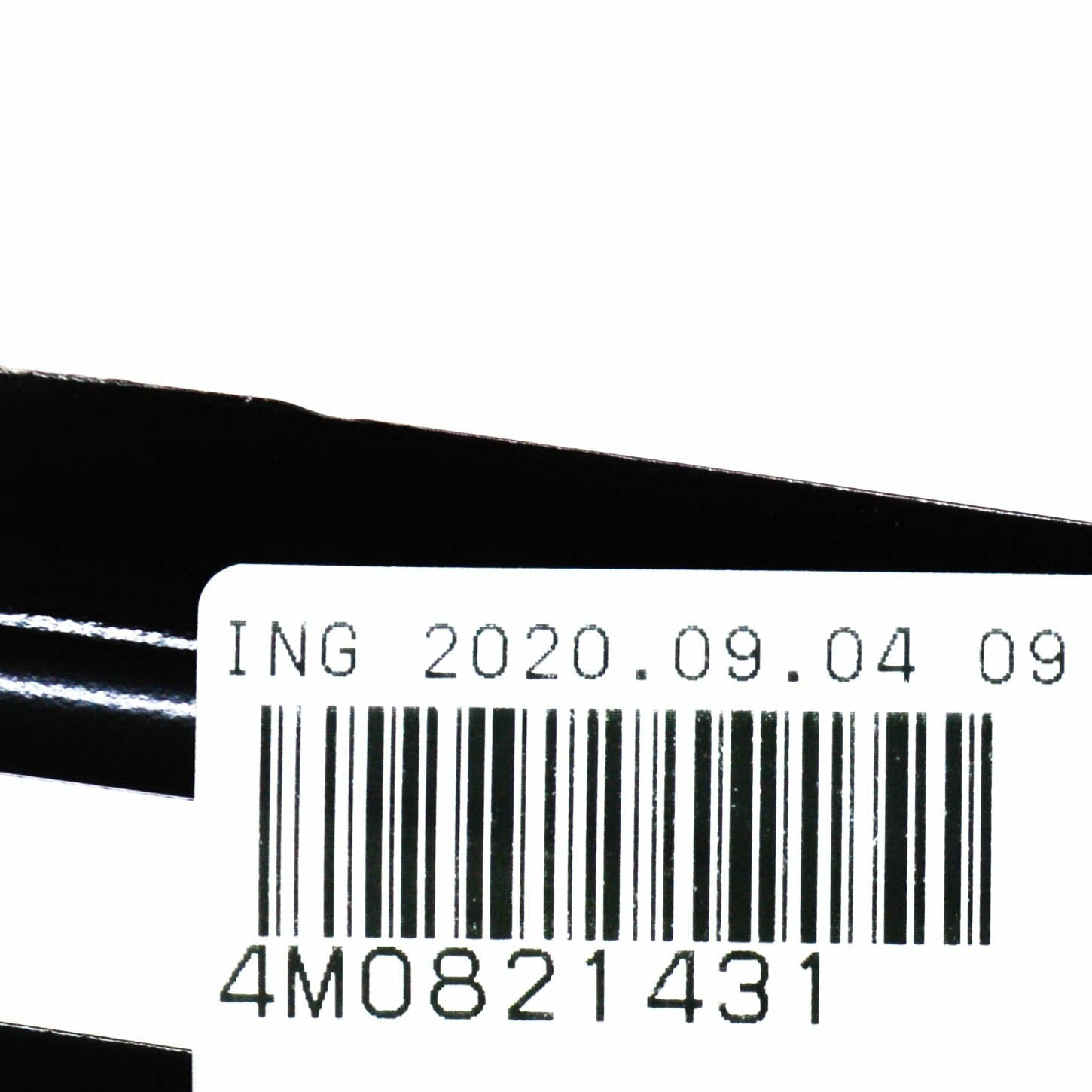 NEW AUDI Q7 4M FRONT LEFT CENTER FENDER HOLDER 4M0821431 ORIGINAL