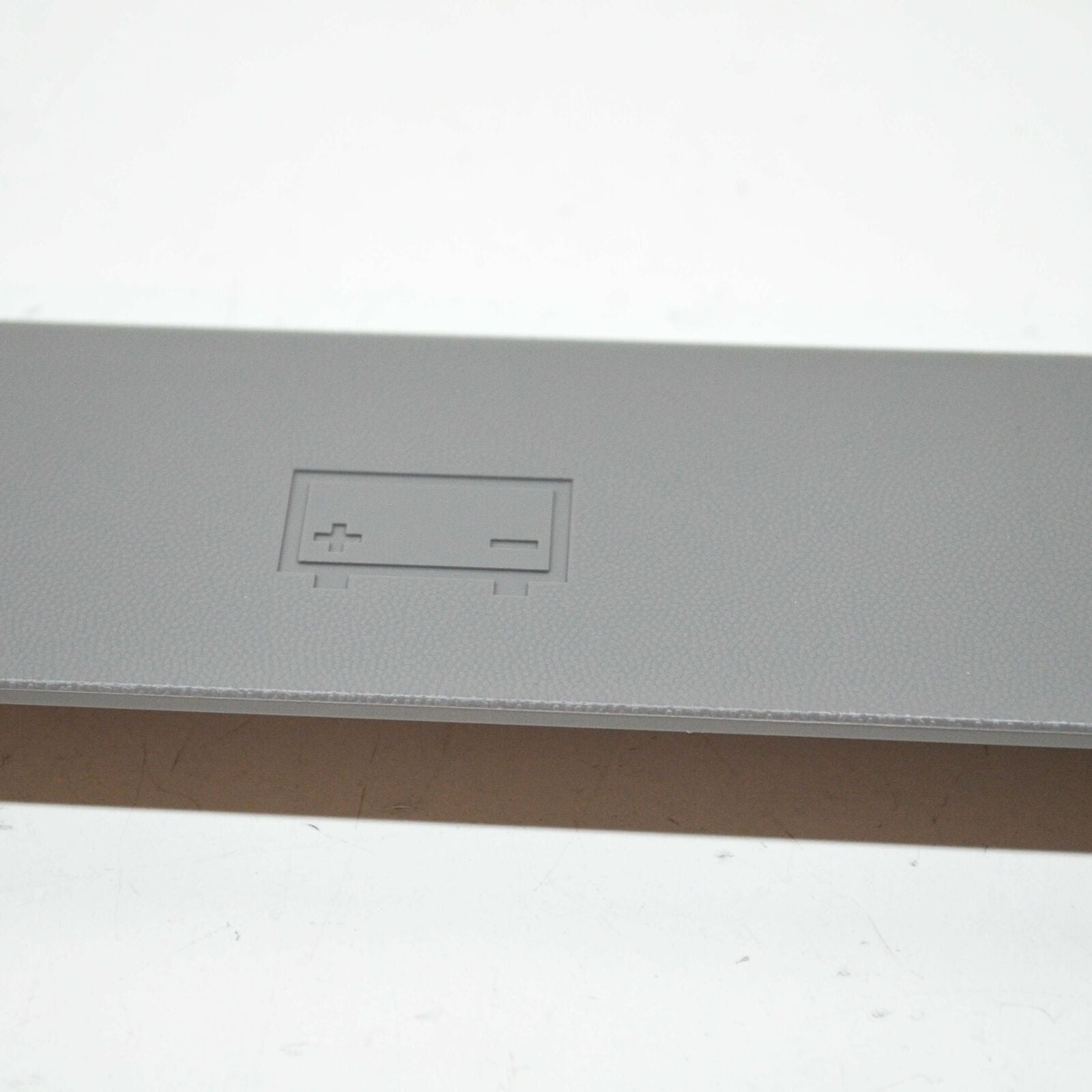 NEW VOLKSWAGEN CRAFTER 2E OTHER FRONT LEFT STEP TRIM 2E0863467A ORIGINAL