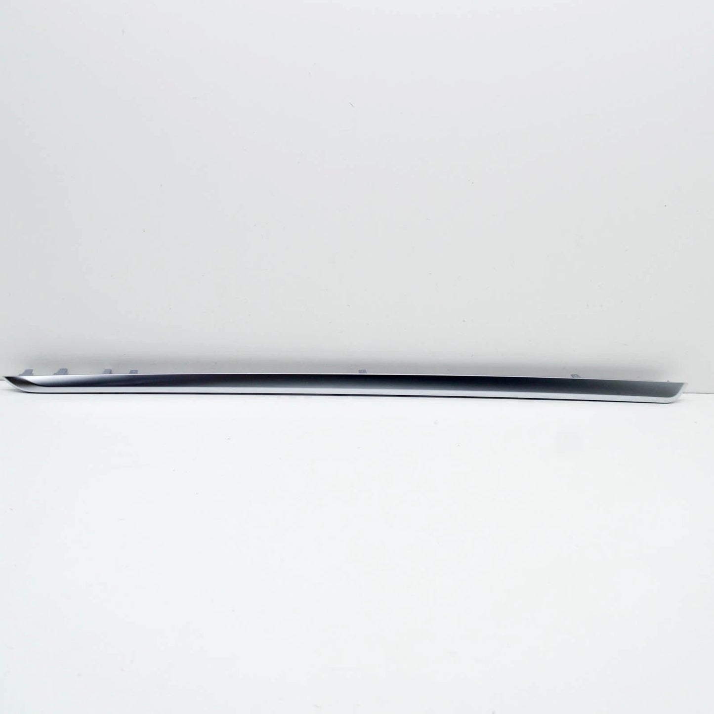 NEW BMW 3 GRAN TURISMO F34 FRONT RIGHT DOOR ACCENT STRIP 51417315332 ORIGINAL