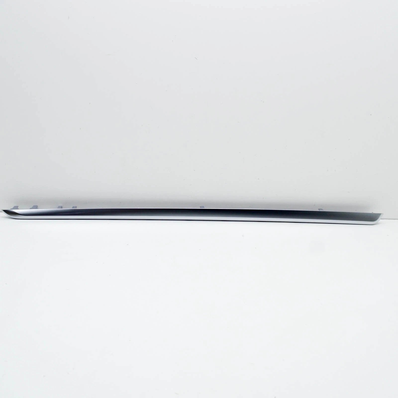 NEW BMW 3 GRAN TURISMO F34 FRONT RIGHT DOOR ACCENT STRIP 51417315332 ORIGINAL