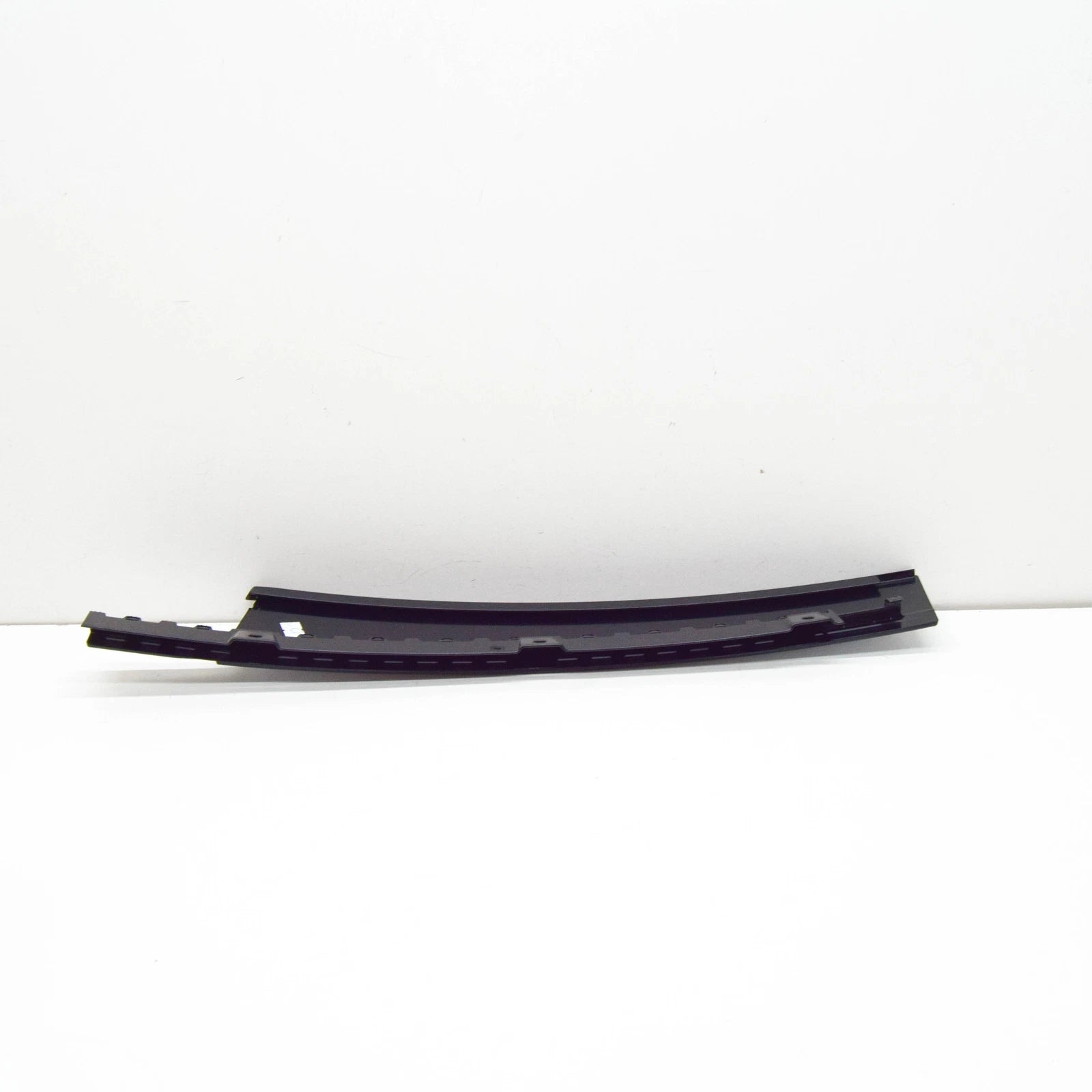 NEW MERCEDES-BENZ GLB X247 FRONT LEFT DOOR B-PILLAR TRIM A2477220100 ORIGINAL