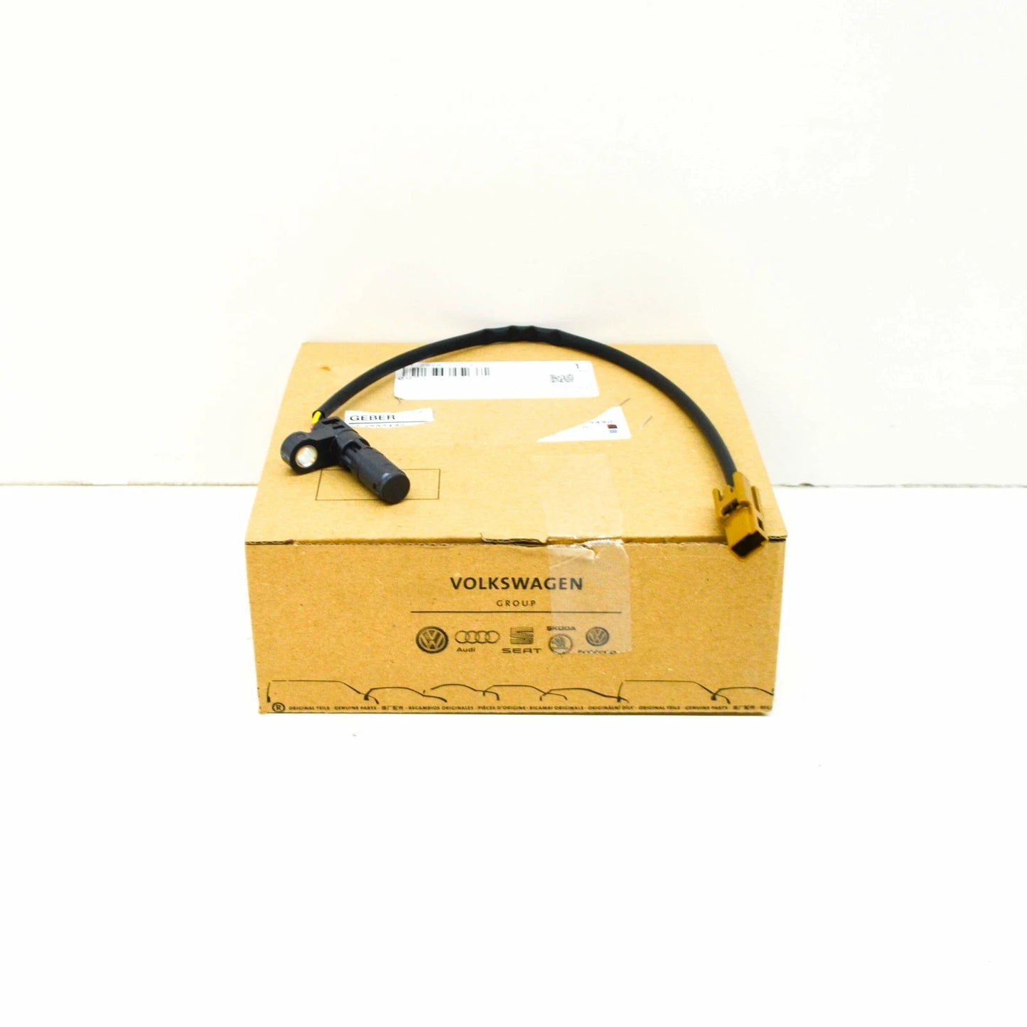 NEW VOLKSWAGEN ARTEON GEARBOX SPEED SENSOR 09G927321D