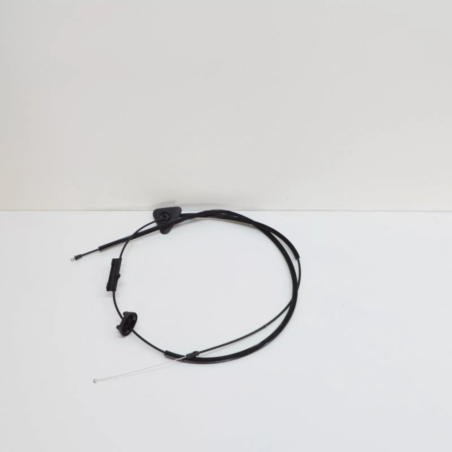 NEW AUDI TT 8J REAR DECK LID RELEASE CABLE 8J7880701A ORIGINAL