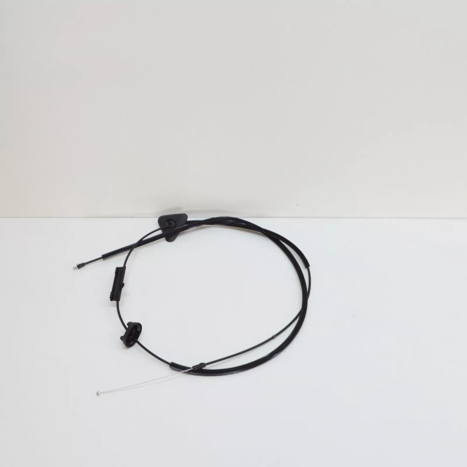 NEW AUDI TT 8J REAR DECK LID RELEASE CABLE 8J7880701A ORIGINAL