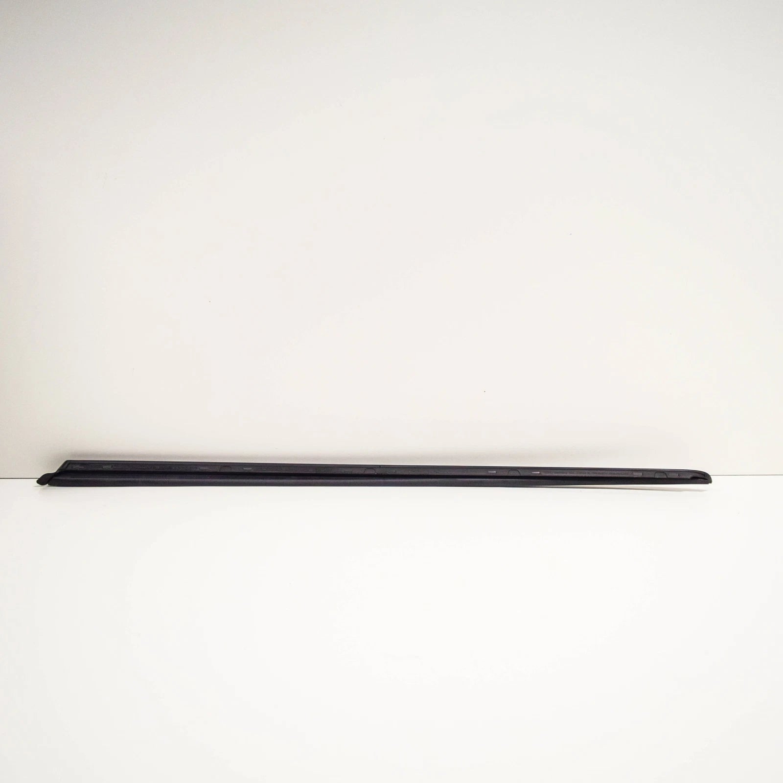 NEW AUDI A7 SPORTBACK 4G8 FRONT LEFT WATER DEFLECTOR 4G885432701C ORIGINAL