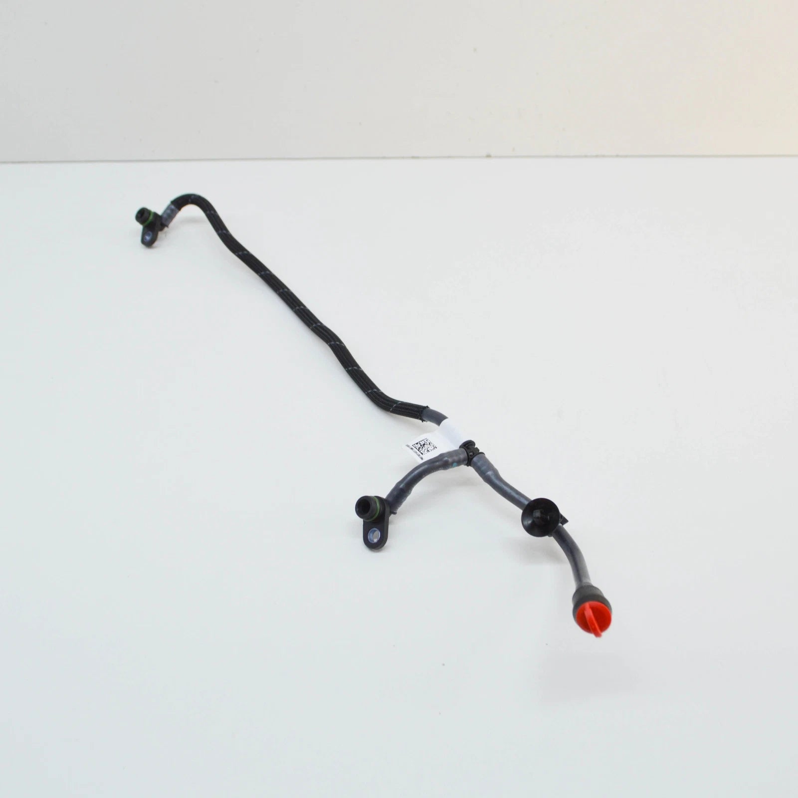 NEW VW TOUAREG CR ENGINE BREATHER LINE 06M121692AD ORIGINAL