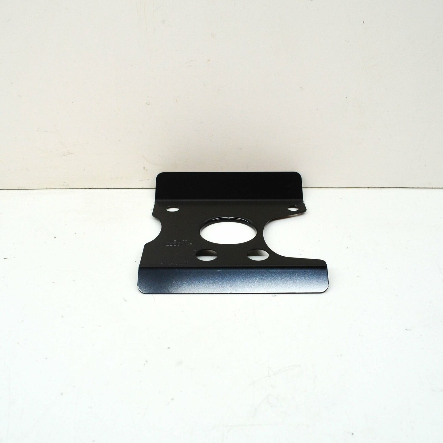 NEW AUDI Q5 80A FRONT RIGHT FENDER HOLDER MOUNT 80A803230STL ORIGINAL