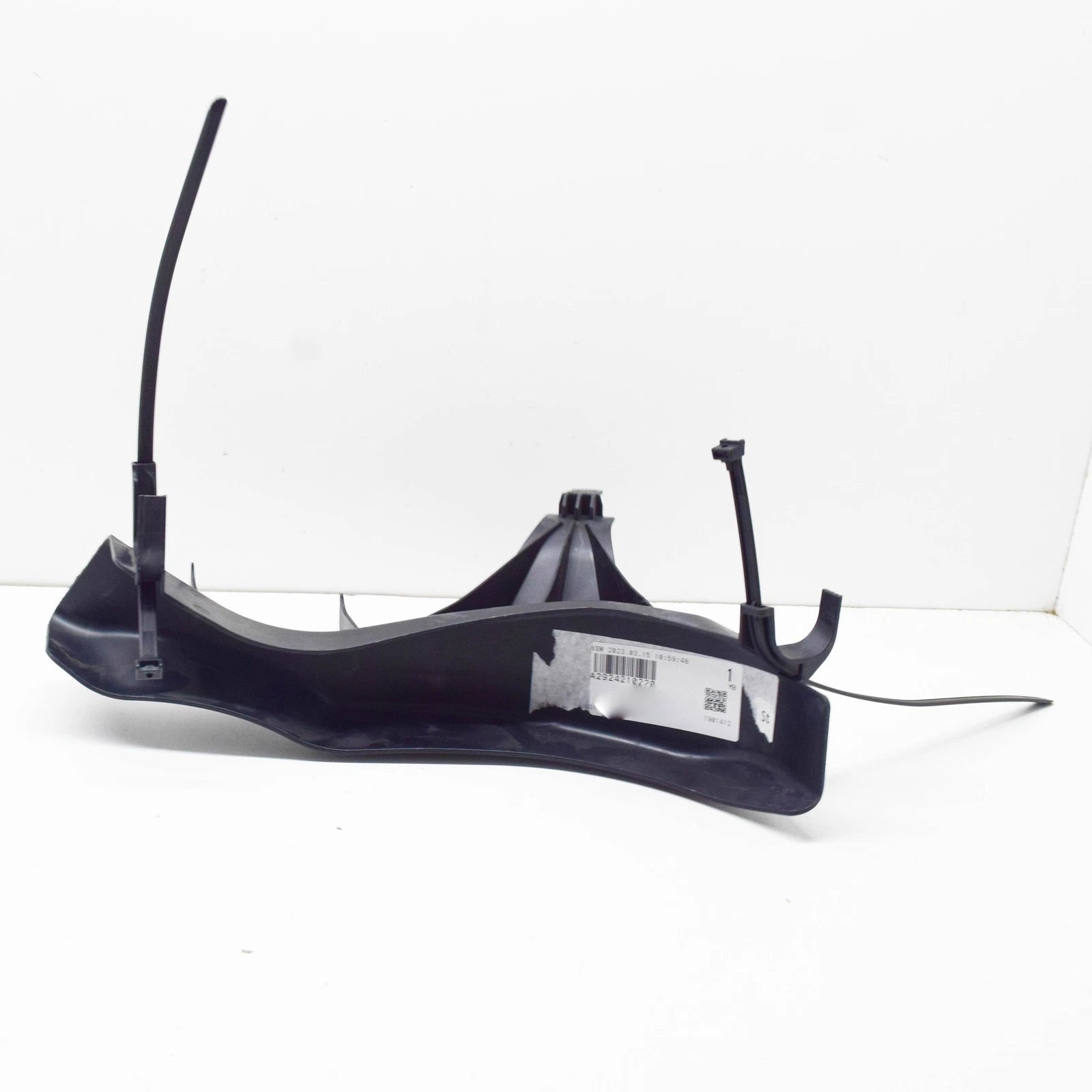 NEW MERCEDES-BENZ GLE COUPE C292 FRONT RIGHT GUIDE VANE A2924210220 ORIGINAL