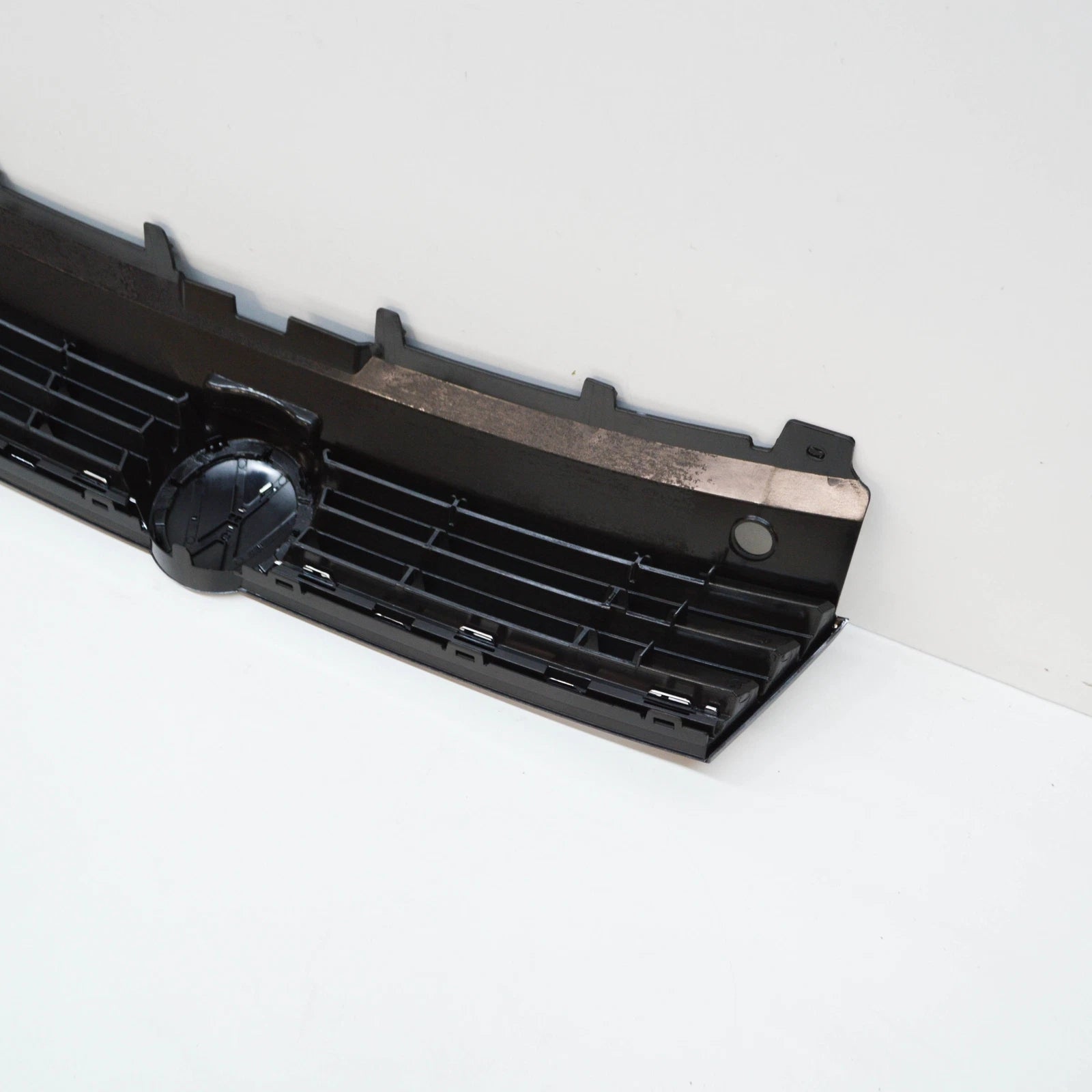 NEW VOLKSWAGEN POLO 6R MK5 RADIATOR GRILLE 6C0853651RYP ORIGINAL