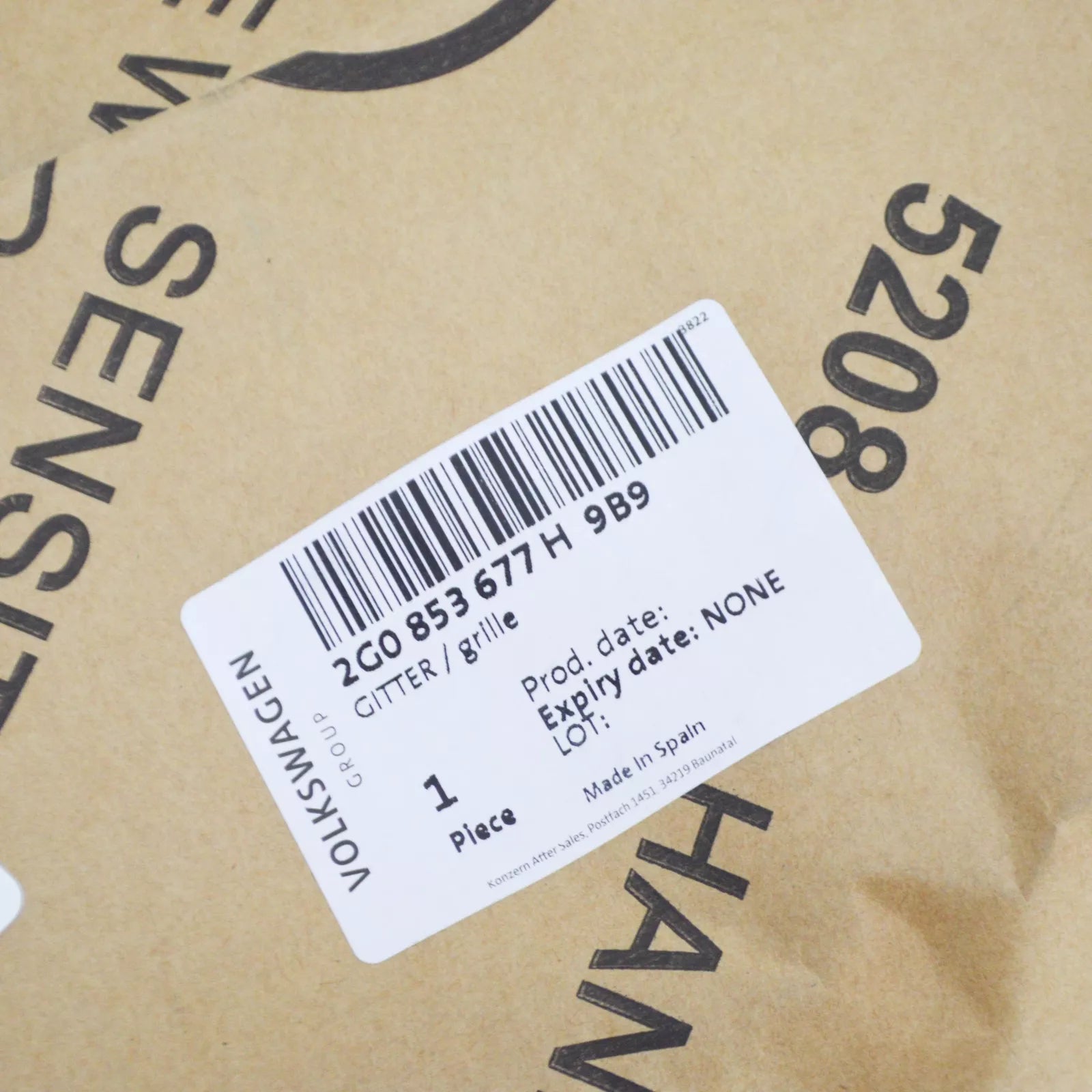 NEW VOLKSWAGEN POLO AW FRONT BUMPER LOWER GRILLE GTI 2G0853677H ORIGINAL