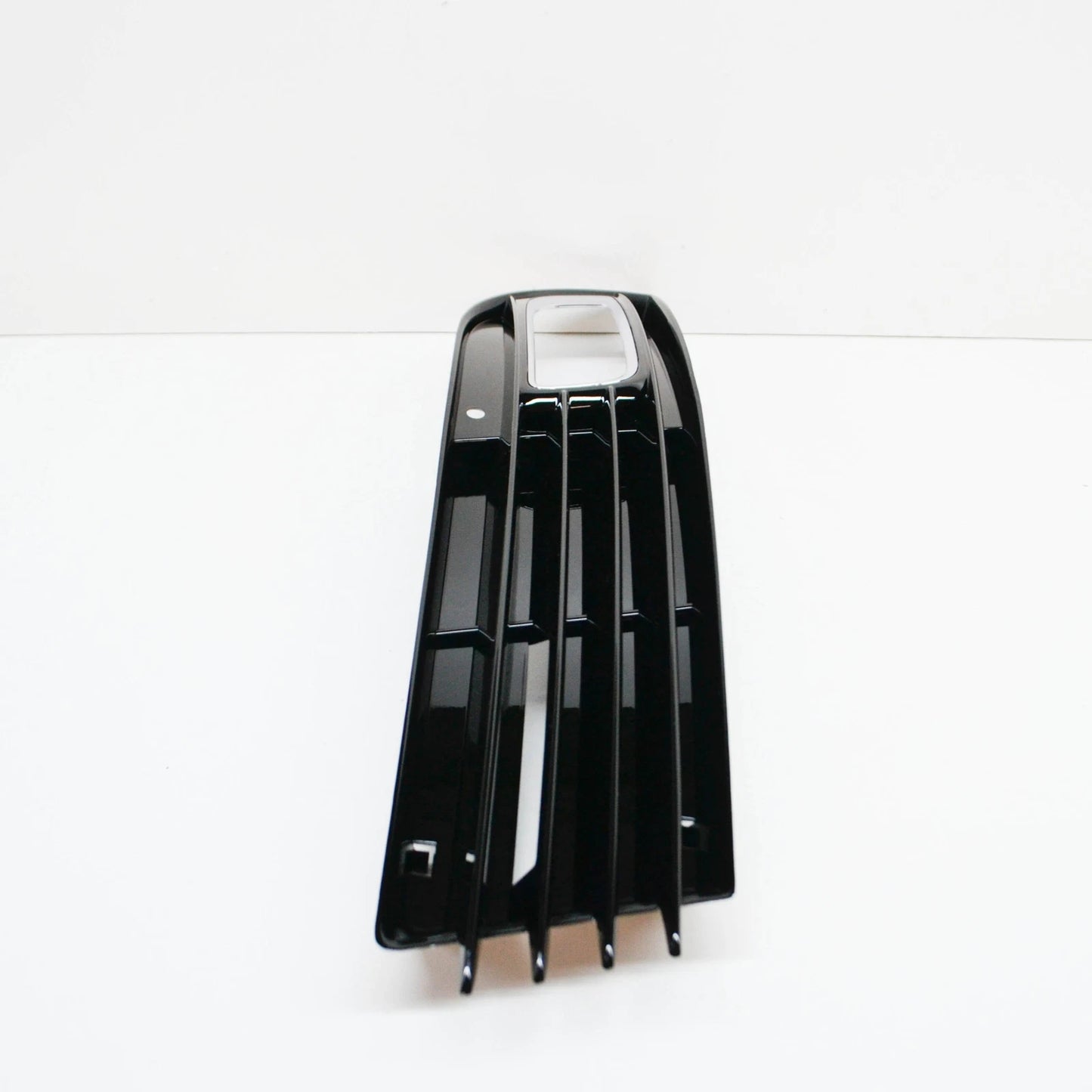 NEW AUDI A8 D3 FRONT BUMPER RIGHT GRILLE 4E0807680B