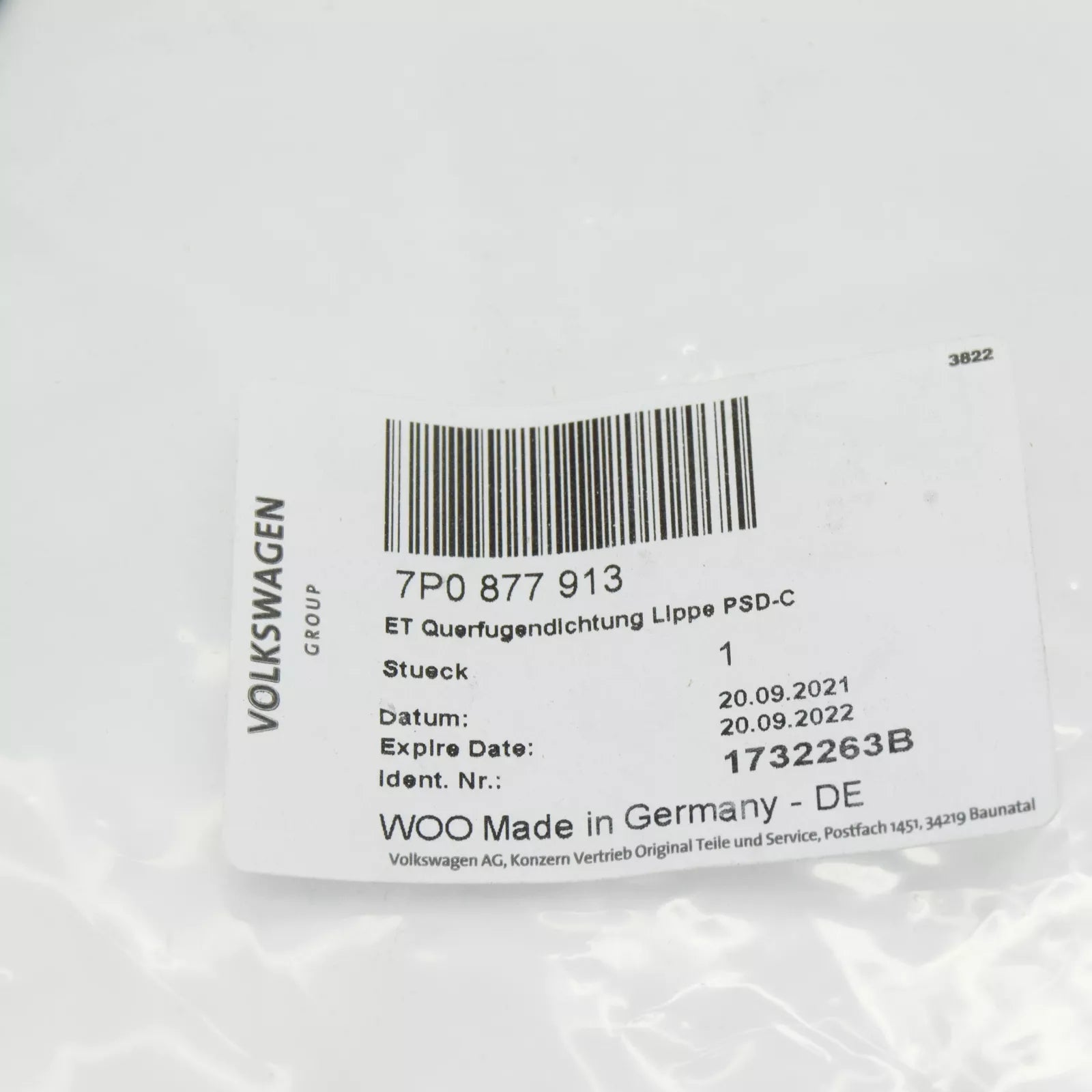 NEW VW TOUAREG 7P REAR SUNROOF GLASS SEAL 7P0877913 ORIGINAL