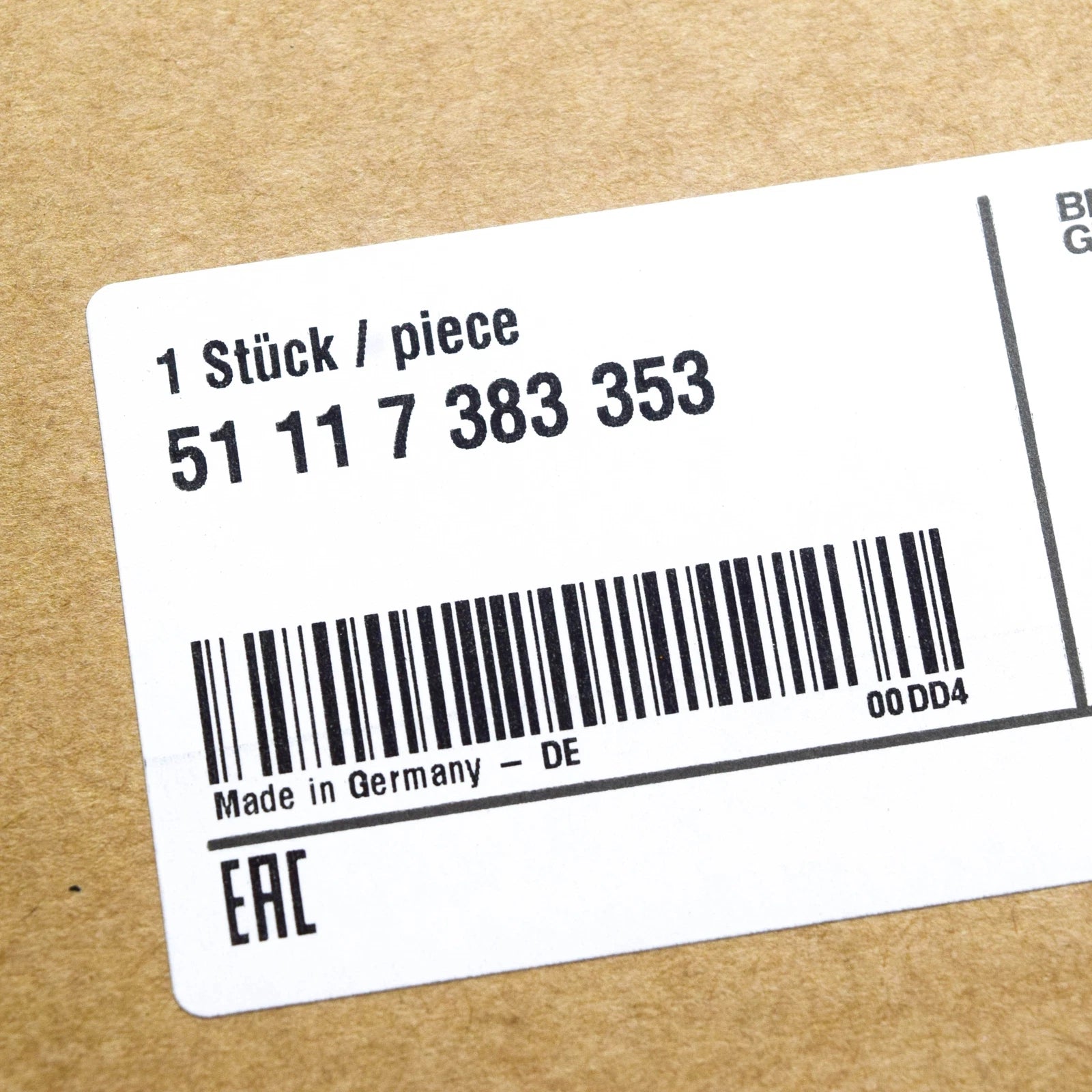 NEW BMW X1 F48 FRONT BUMPER LOWER CENTER GRILLE 51117383353 7383353 2015