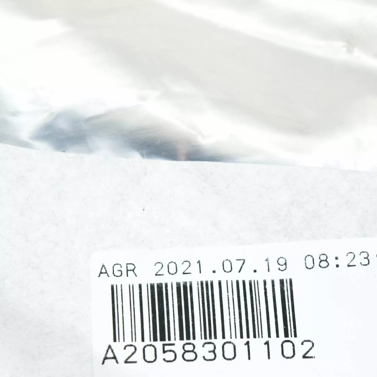 NEW MERCEDES-BENZ C W205 ENGINE COOLANT PIPE HOSE A2058301102 ORIGINAL