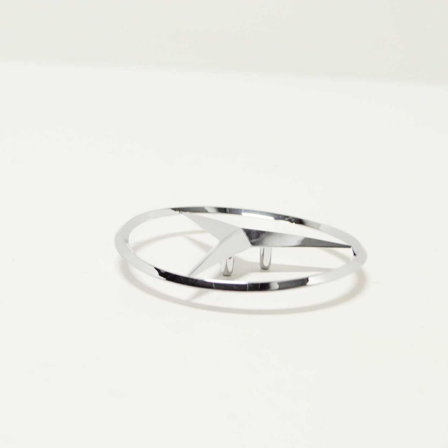 NEW MERCEDES BENZ C W202 REAR TAILGATE BOOT LID EMBLEM STAR A2027580158 ORIGINAL