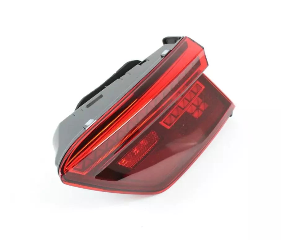 NEW VW TIGUAN AD1 REAR RIGHT TAILLIGHT RHD 5NA945308E 13962390 GENUNE ORIGINAL