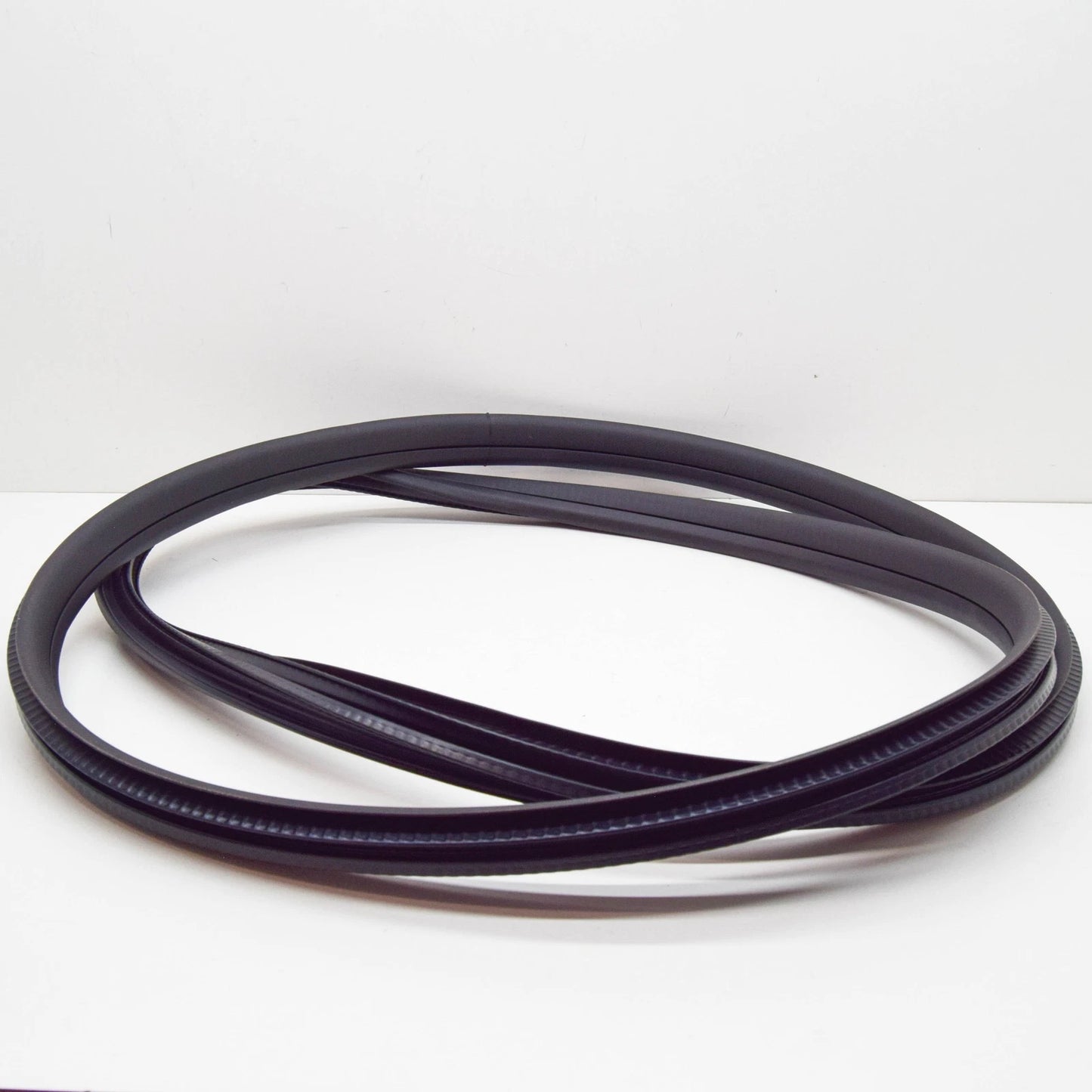 NEW MERCEDES-BENZ CLA COUPE C117 FRONT DOOR SEAL A1176920076 ORIGINAL