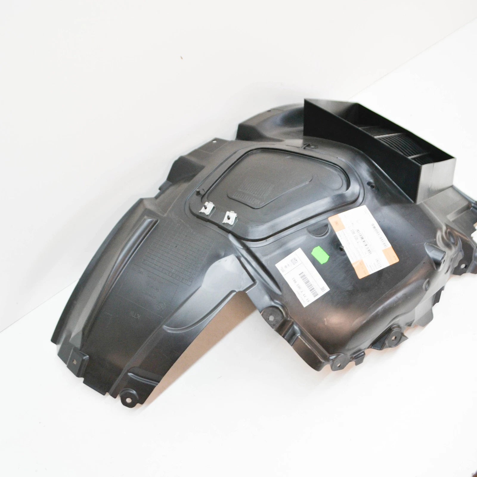 NEW BMW 5 F10 FRONT LEFT INNER FENDER FRONT PART 7903883 51717903883 ORIGINAL