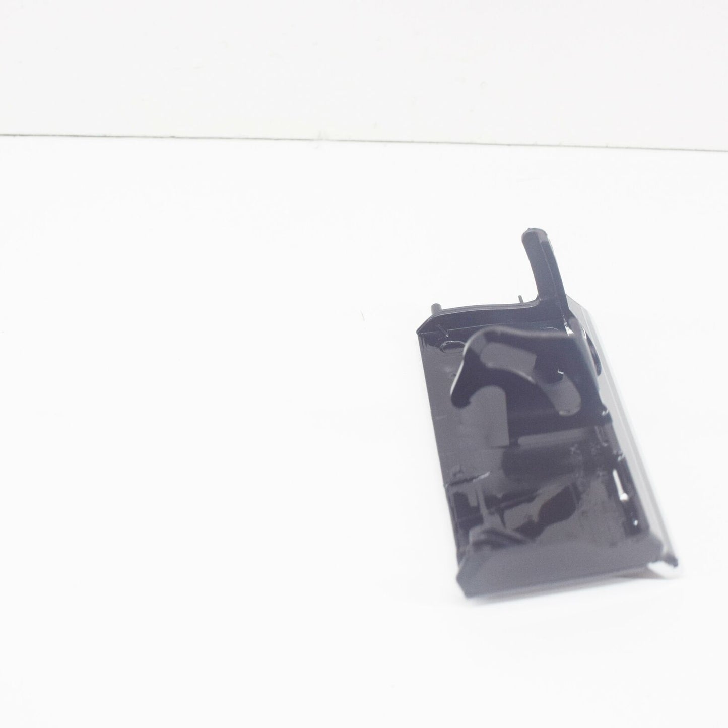 NEW MERCEDES-BENZ S W222 FRONT LEFT RADIATOR GRILLE CAP A22288502269040 ORIGINAL