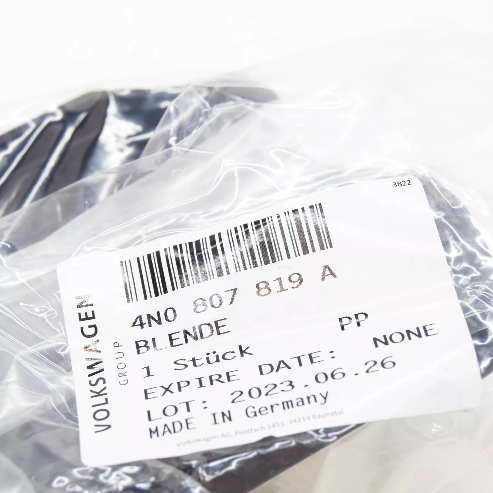 NEW AUDI A8 4N FRONT LOWER GRILLE MOLDING LEFT 4N0807819A ORIGINAL