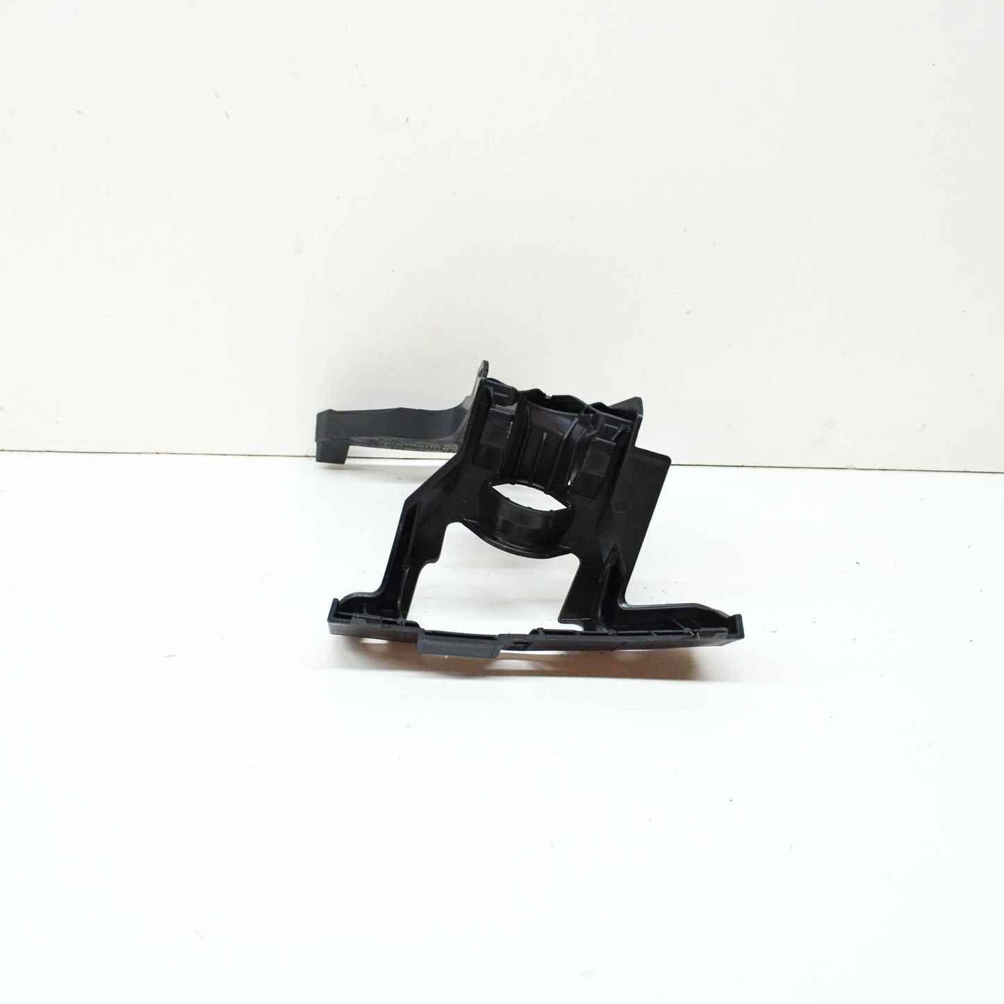 NEW VOLKSWAGEN SHARAN 7N FRONT LEFT BUMPER BRACKET 7N0807723 ORIGINAL