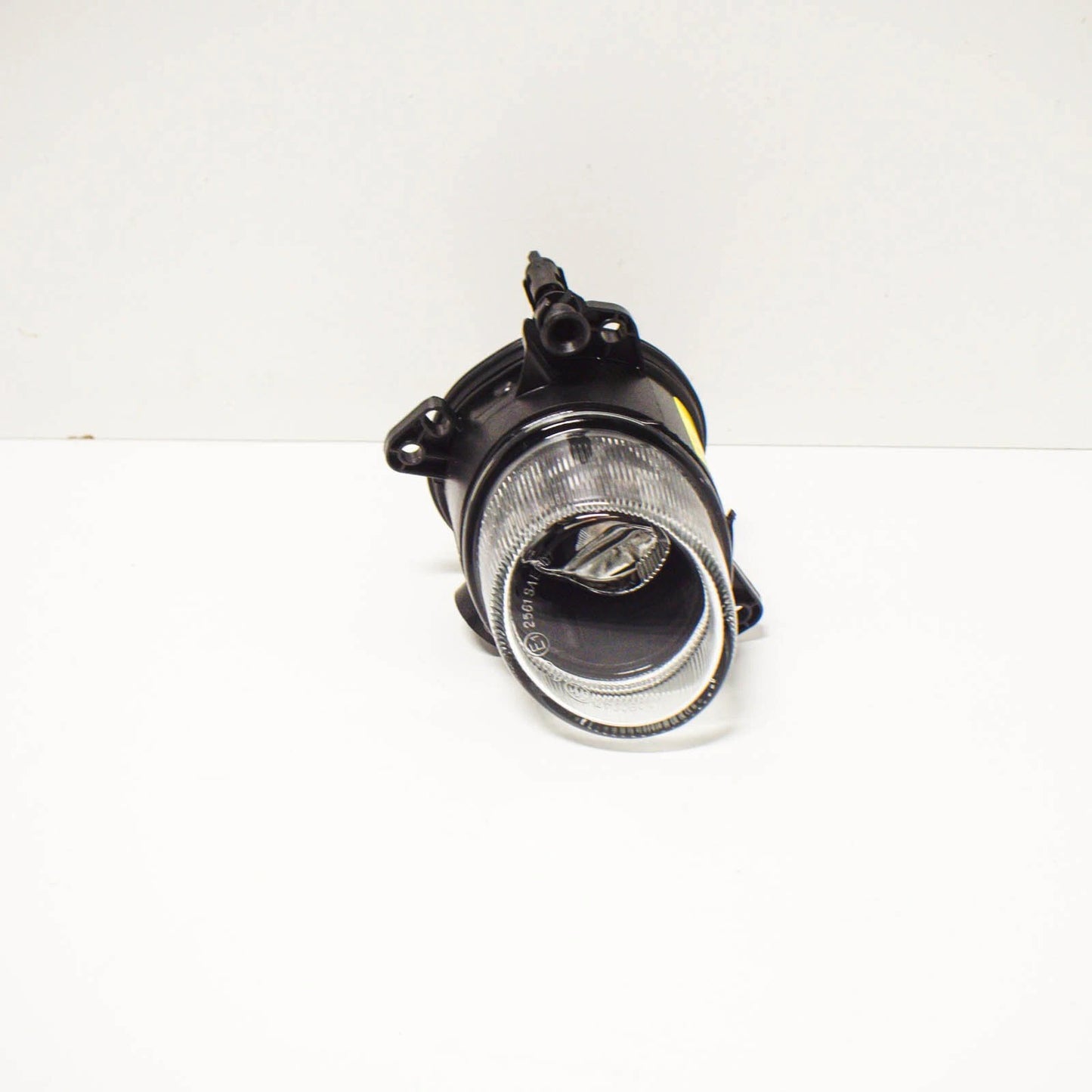 NEW MB E W212 FRONT LEFT FOG LIGHT A2128200956