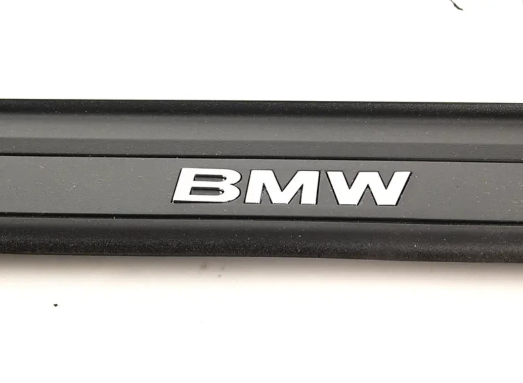 NEW BMW 3 E90 FRONT LEFT DOOR SILL TRIM 7060279 51477060279 ORIGINAL