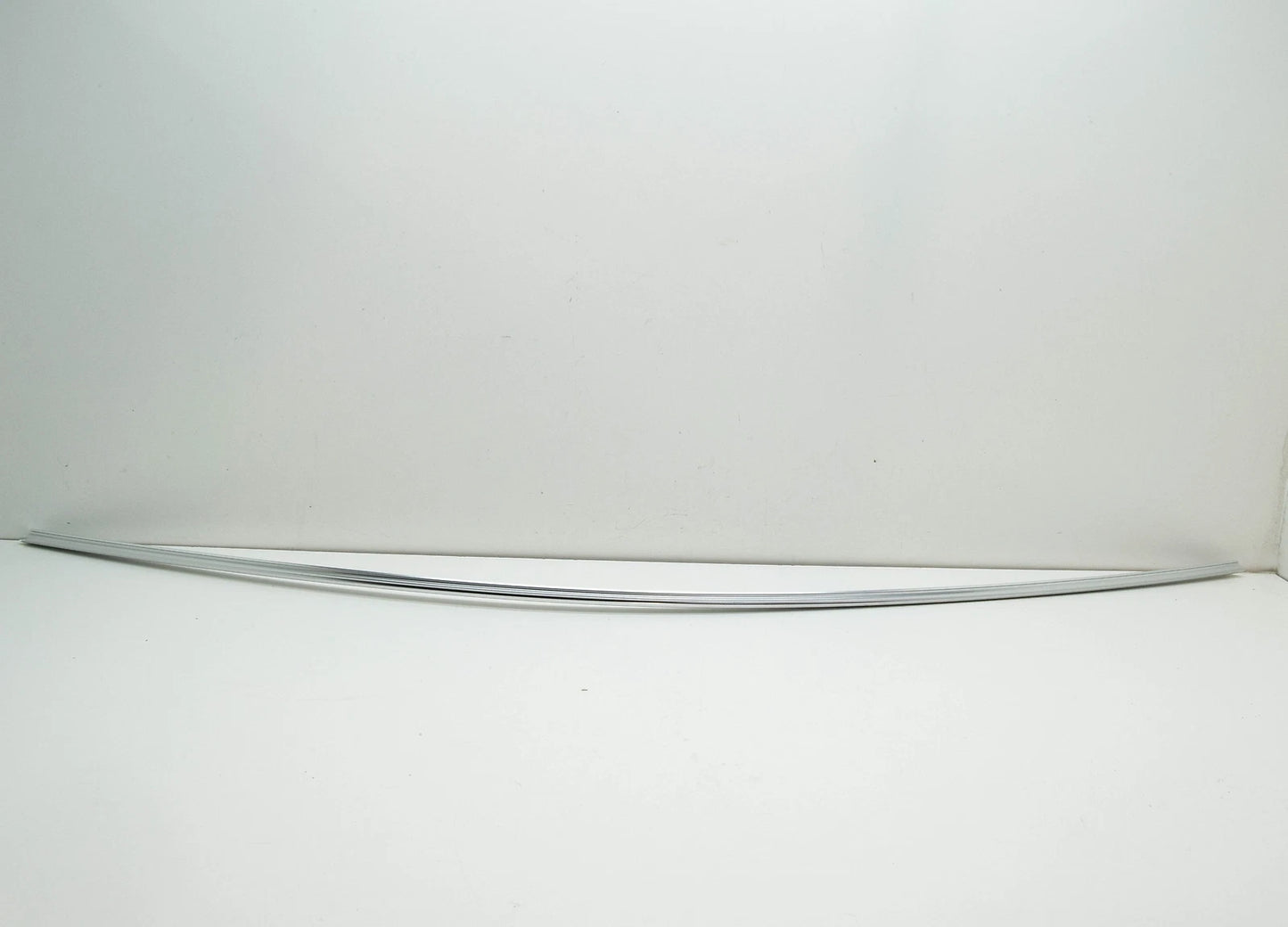 NEW BMW X4 F26 FRONT RIGHT DOOR WINDOW FRAME COVER 51317335624 ORIGINAL