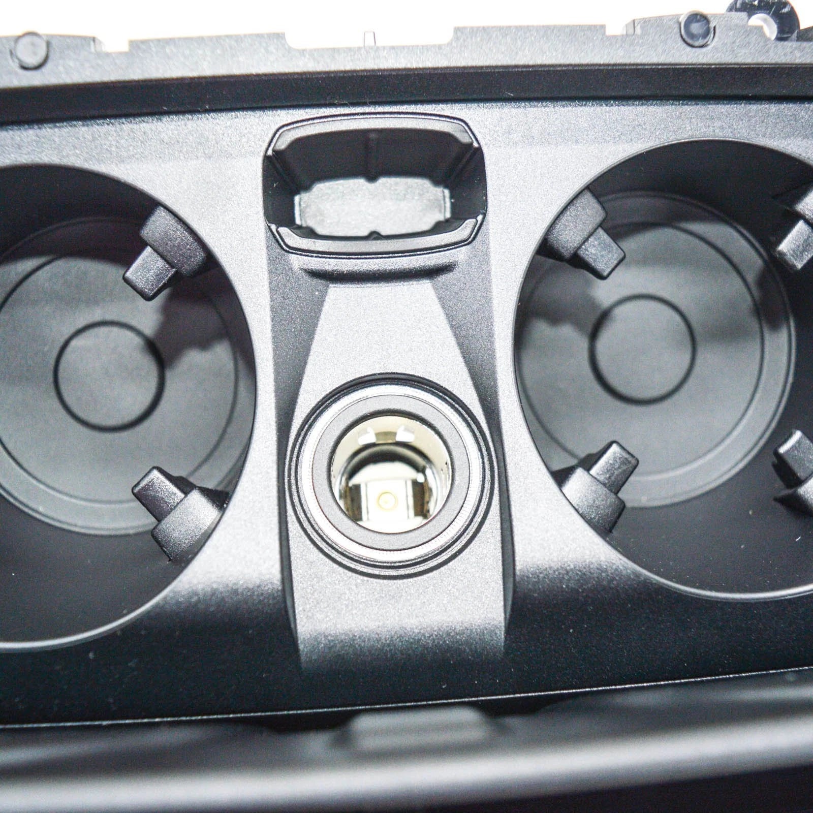 NEW BMW 5 F10 FRONT CENTER CONSOLE CUP HOLDER 51169277262 9277262 2015 ORIGINAL