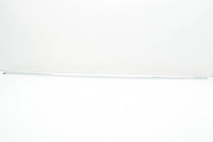 NEW MERCEDES-BENZ S W221 FRONT RIGHT DOOR BOTTOM TRIM A2216904280 ORIGINAL