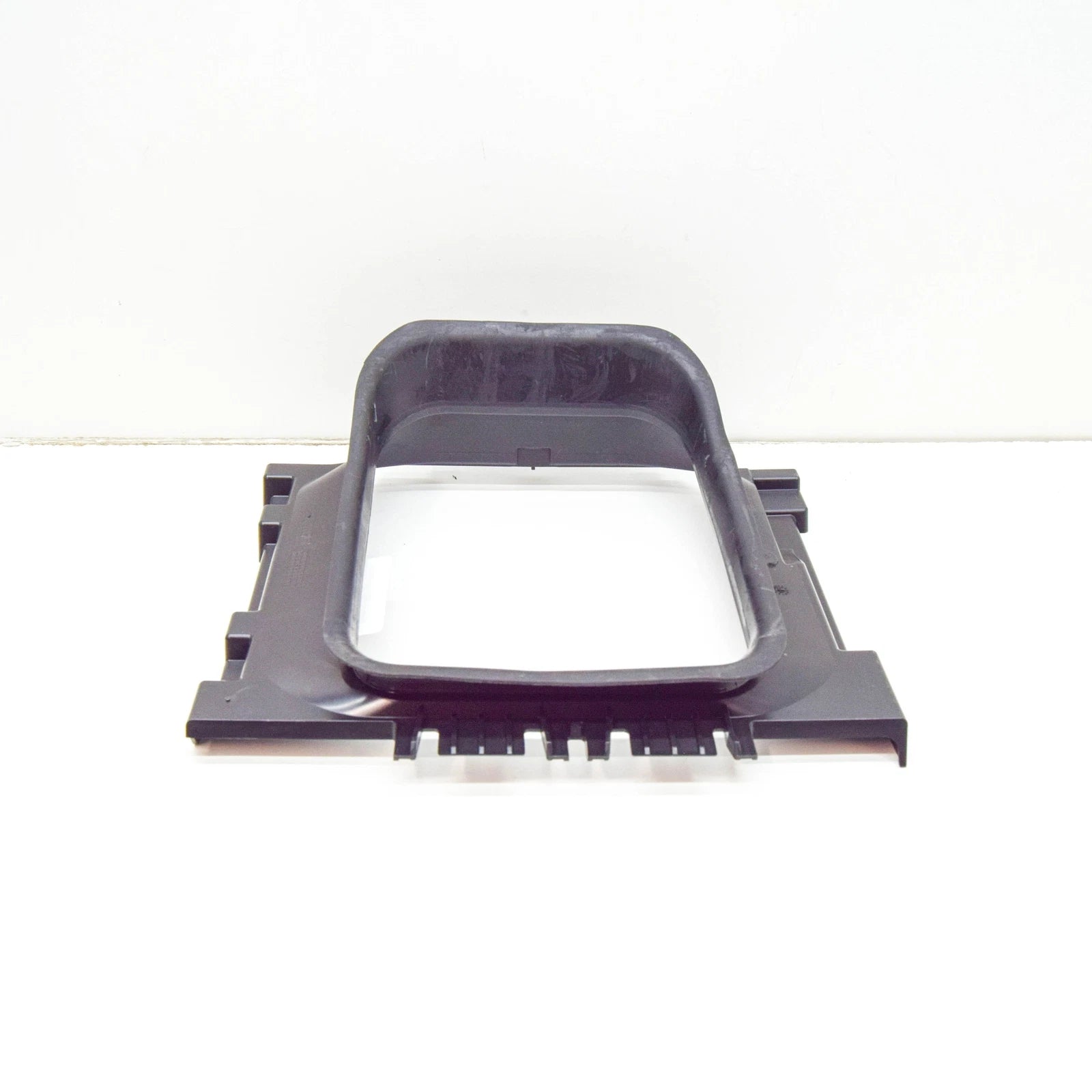 NEW MERCEDES-BENZ S W223 REAR RADIATOR AIR DUCT A2235052500 ORIGINAL