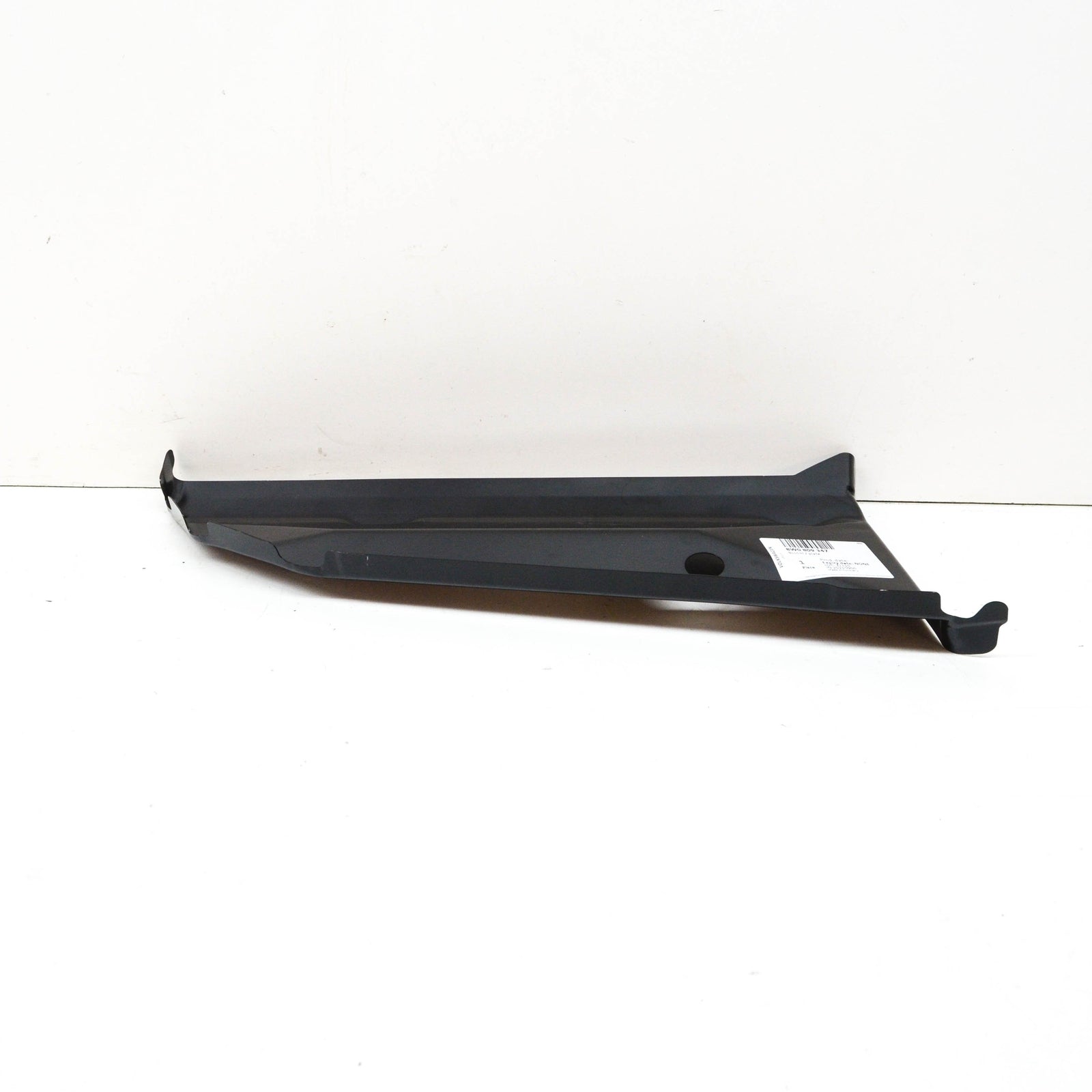 NEW AUDI A4 AVANT B9 REAR LEFT QUARTER WHEEL HOUSING BRACKET 8W0809347 ORIGINAL