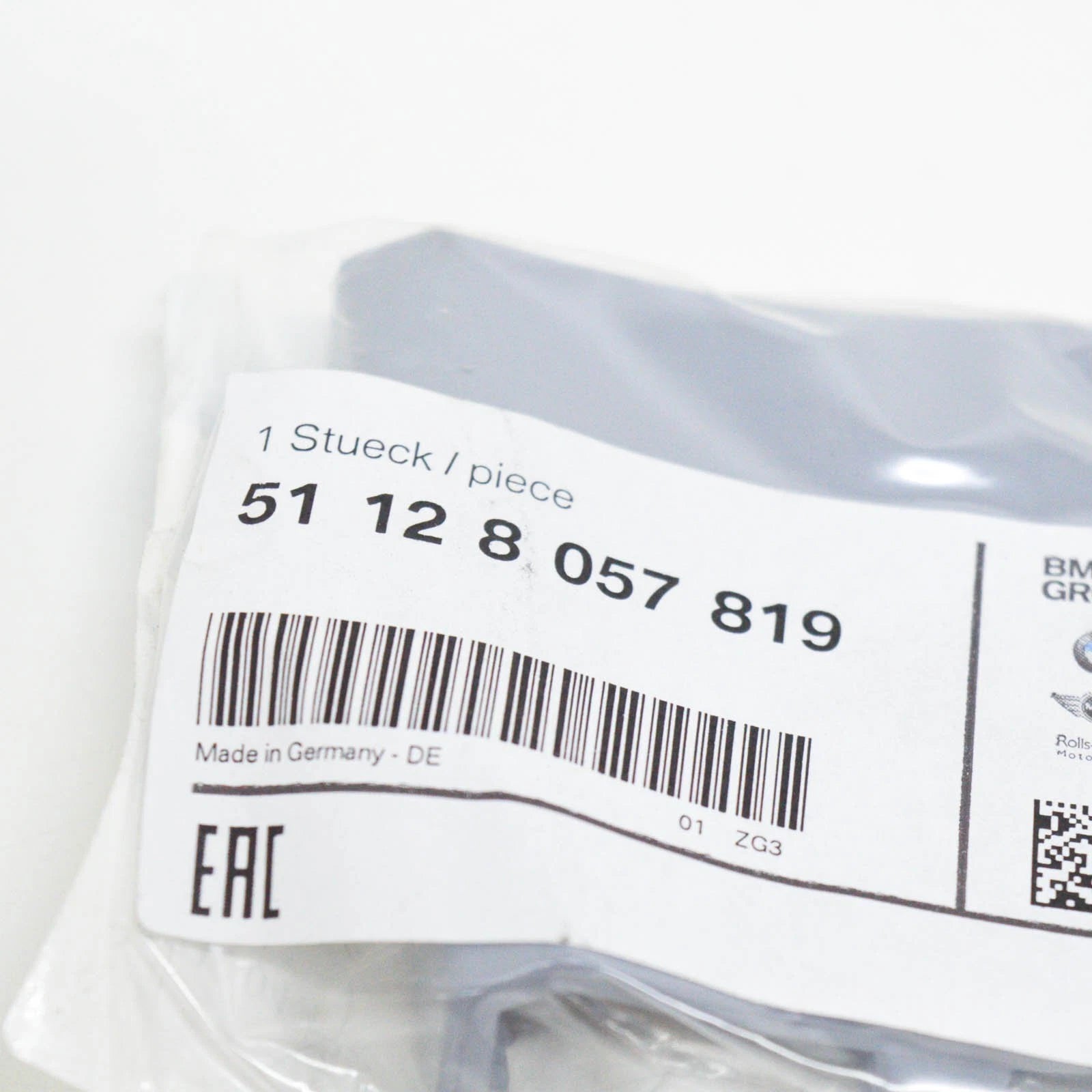 NEW BMW 5 F07 REAR BUMPER TOW HOOK CAP 51128057819 8057819 ORIGINAL