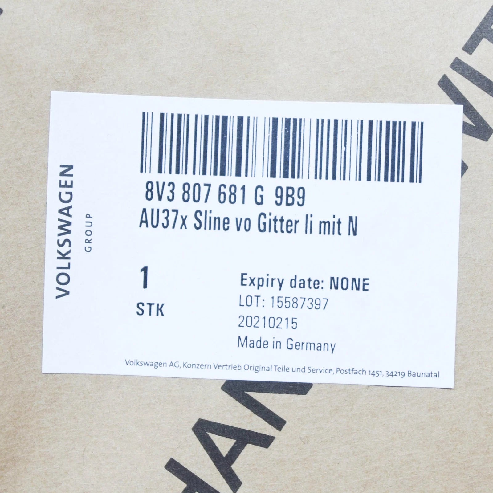 NEW AUDI A3 8PA FRONT BUMPER LEFT SIDE GRILLE 8V3807681G 9B9 2013