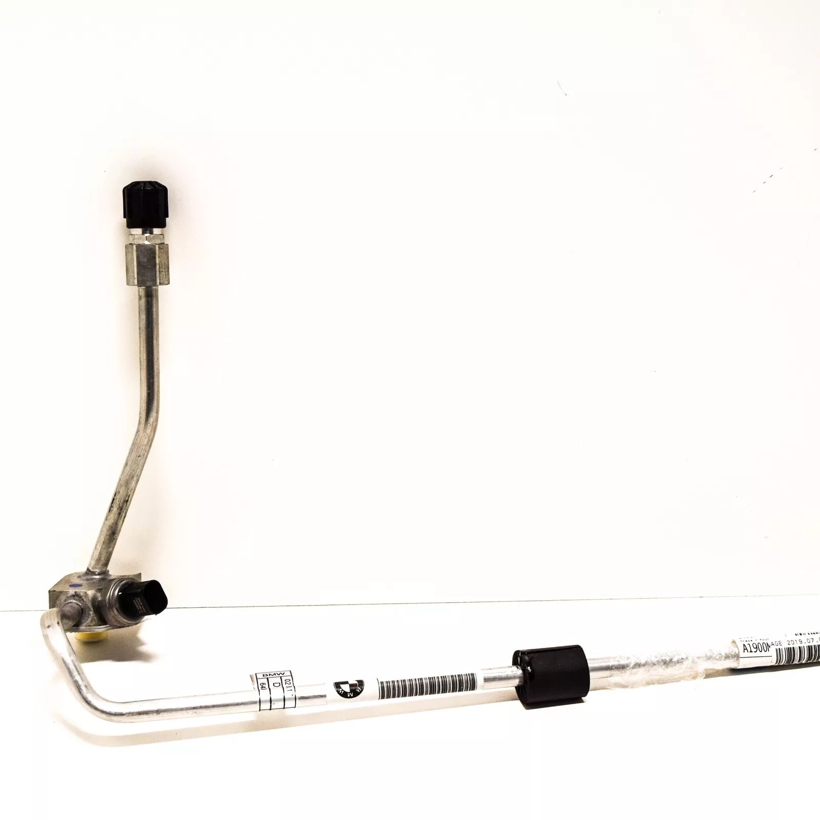 NEW BMW 5 E39 DRYER EVAPORATOR PRESSURE HOSE ASSY 64538379720 8379720 ORIGINAL