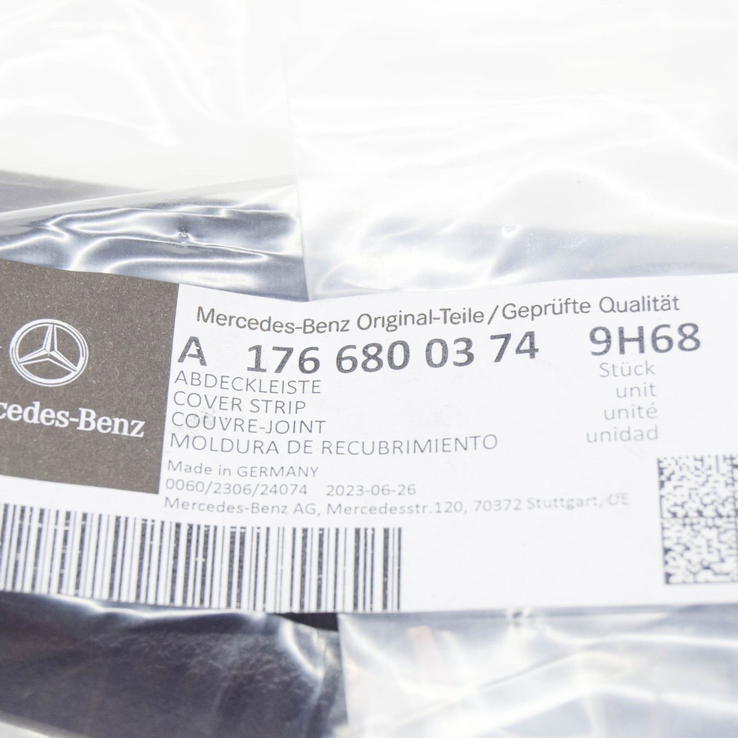 NEW MB GLA X156 REAR RIGHT ENTRANCE COVER STRIP A17668003749H68 ORIGINAL