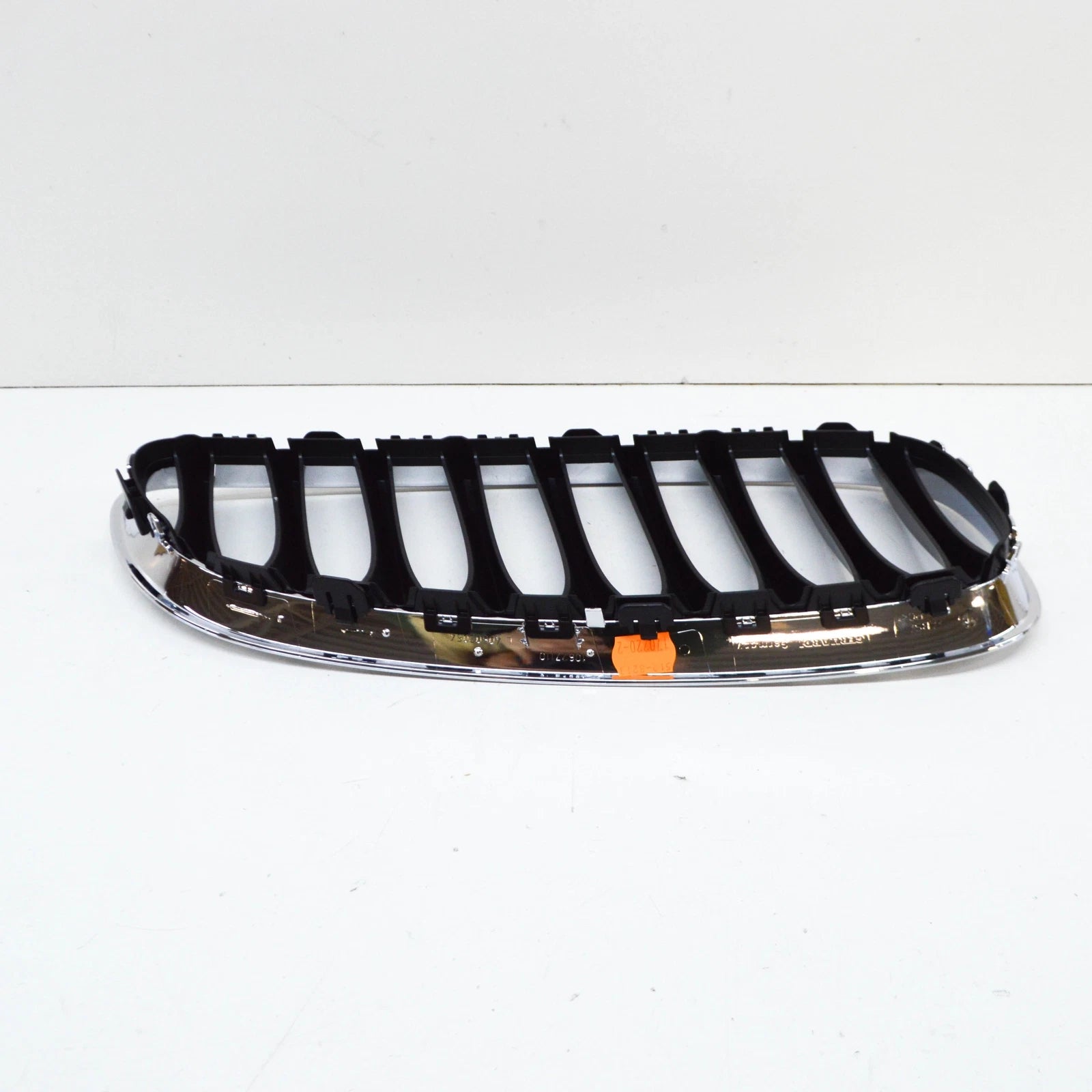 NEW BMW Z4 ROADSTER E89 FRONT RADIATOR LEFT KIDNEY GRILLE 51137191509 ORIGINAL