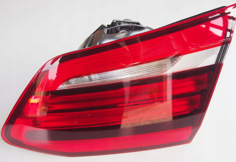 new bmw 2 f45 rear right trunk lid taillight 7311042 63217311042 original