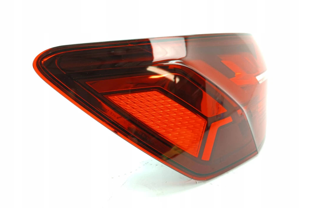 NEW AUDI A4 B9 AVANT REAR LEFT OUTER LED TAILLIGHT 8W9945091AC ORIGINAL
