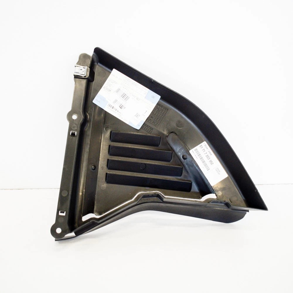 NEW BMW 6 E64 FRONT RIGHT BOTTOM ENGINE COMPARTMENT SHIED 51717203952 ORIGINAL